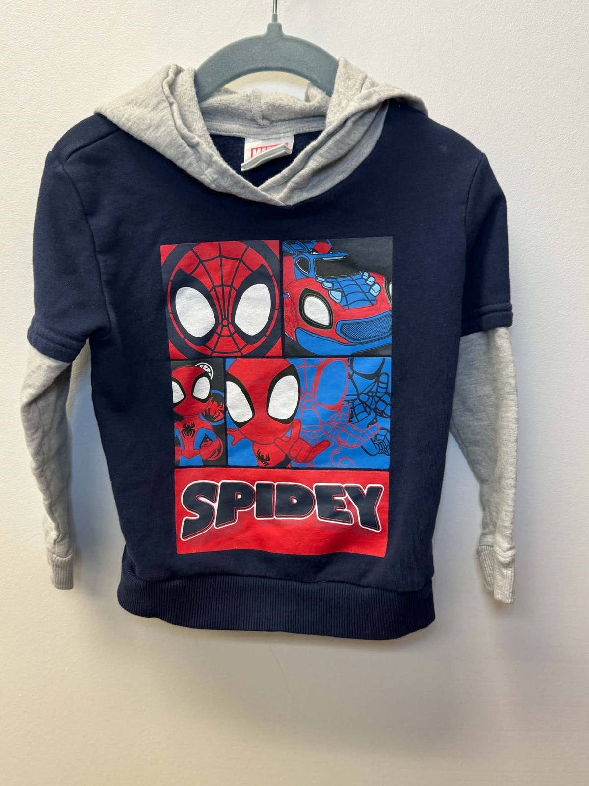 MARVEL HOODED SHIRT SIZE 3T