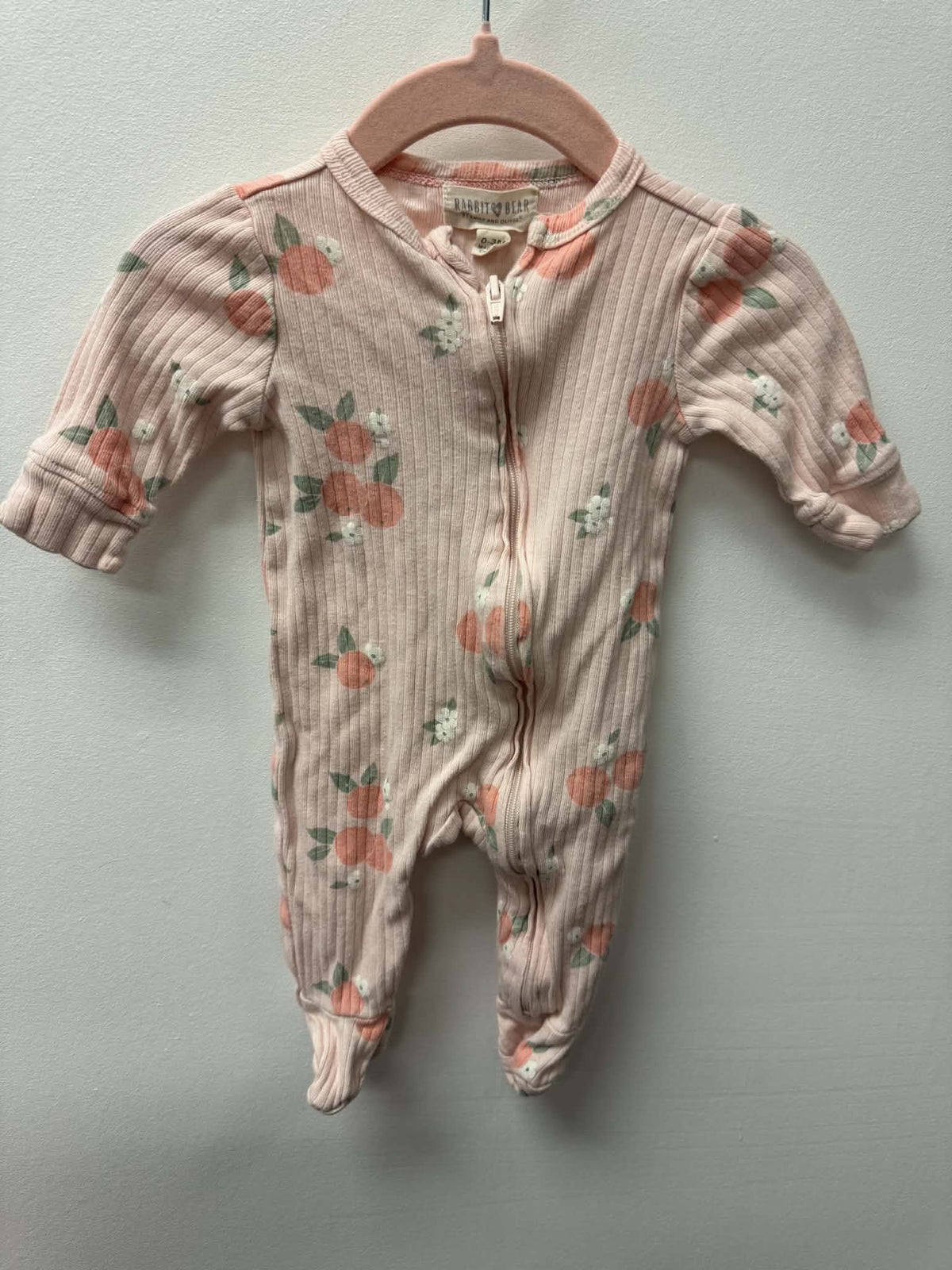 RABBIT + BEAR PEACH SLEEPER SIZE 0-3M