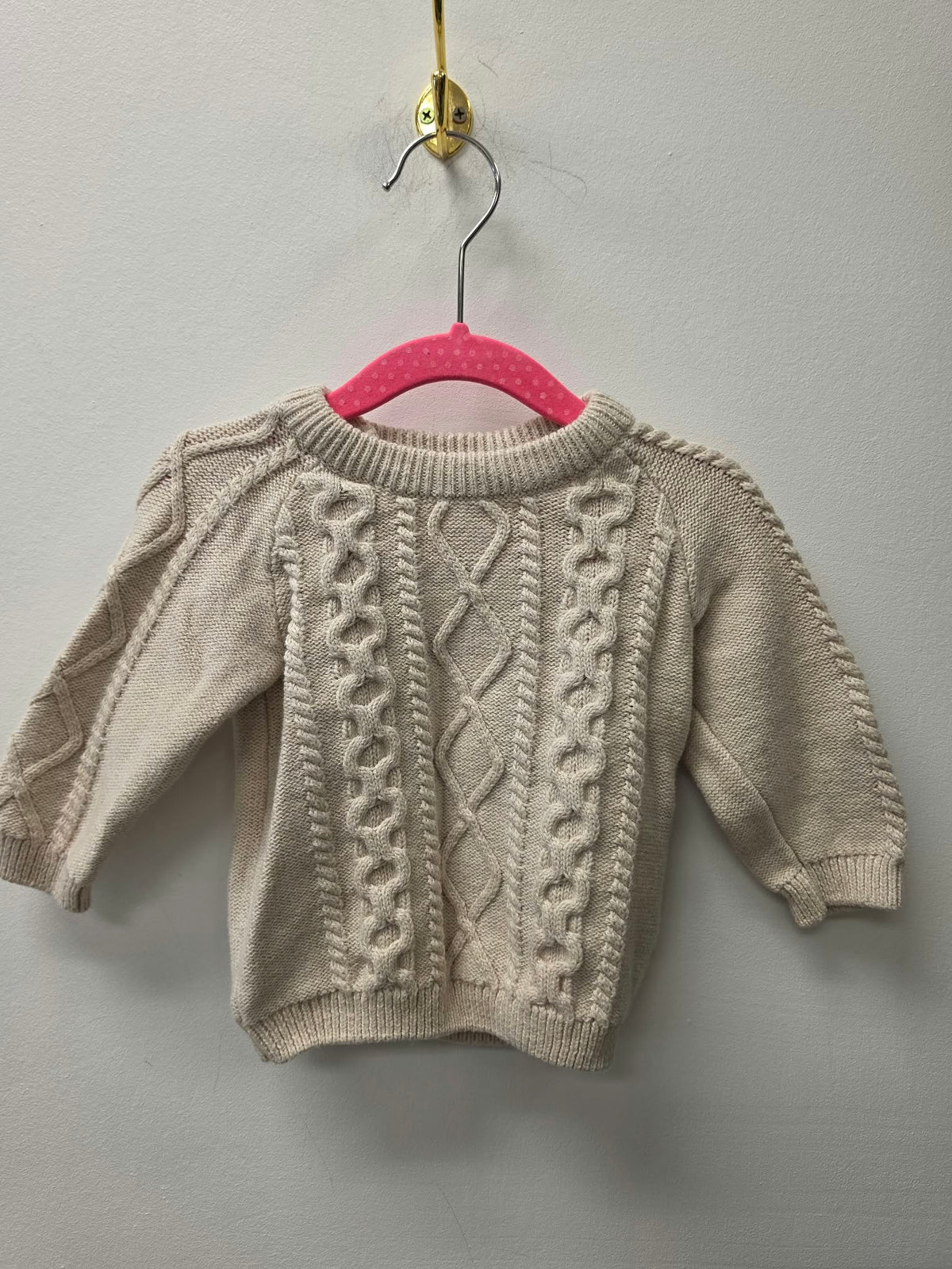 H&M KNIT SWEATER SIZE 6-9M