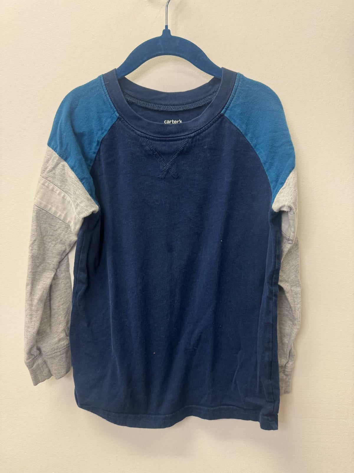 CARTERS BLUE LONG SLEEVE SIZE 6
