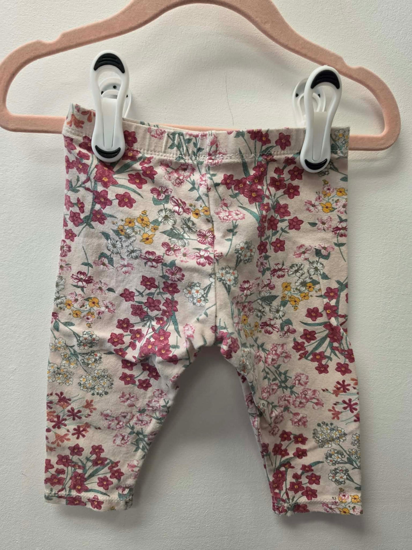 KIDDING AROUND FLORAL LEGGINGS SIZE 9M