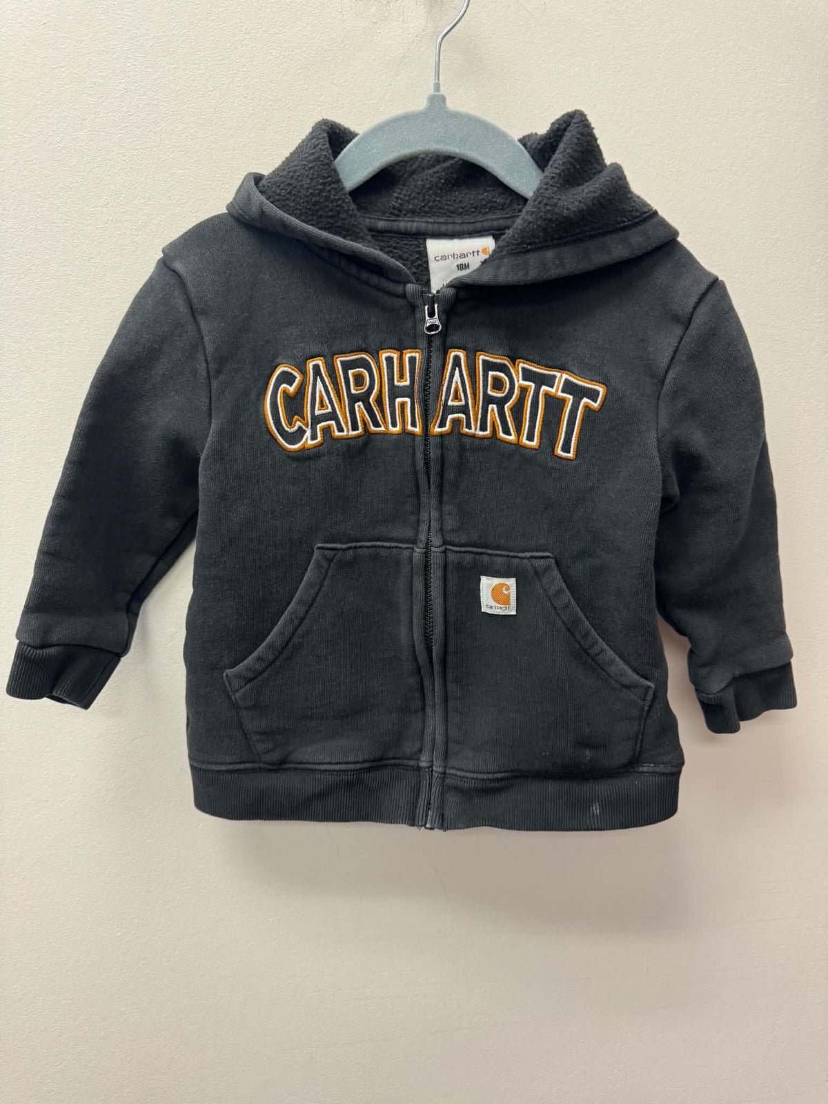 CARHARTT ZIP UP SIZE 18M (PLAY)