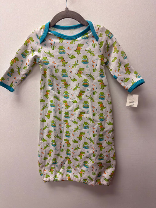 NEW WITH TAGS SWADDLE SIZE 6M
