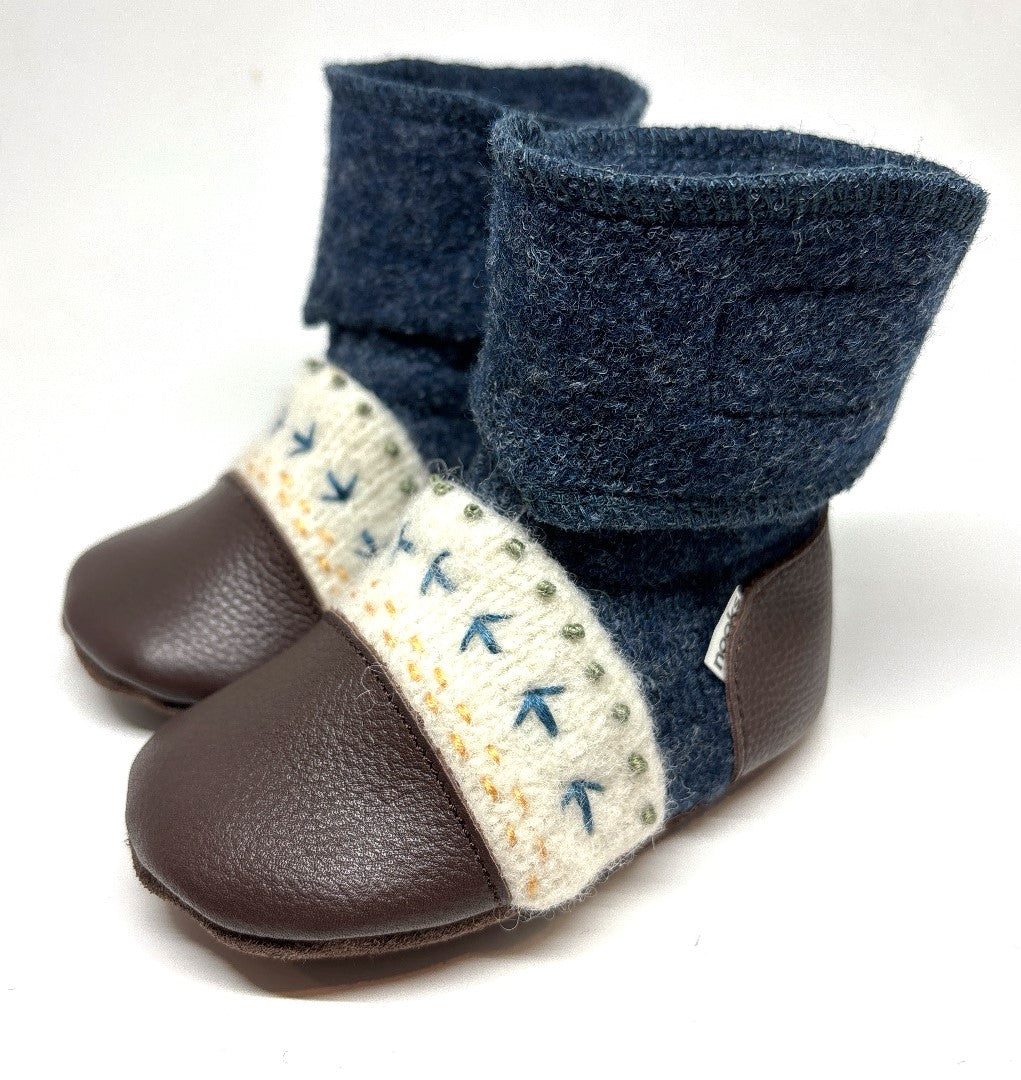 NOOKS Blue Caribou Embroidered Felted Wool Booties