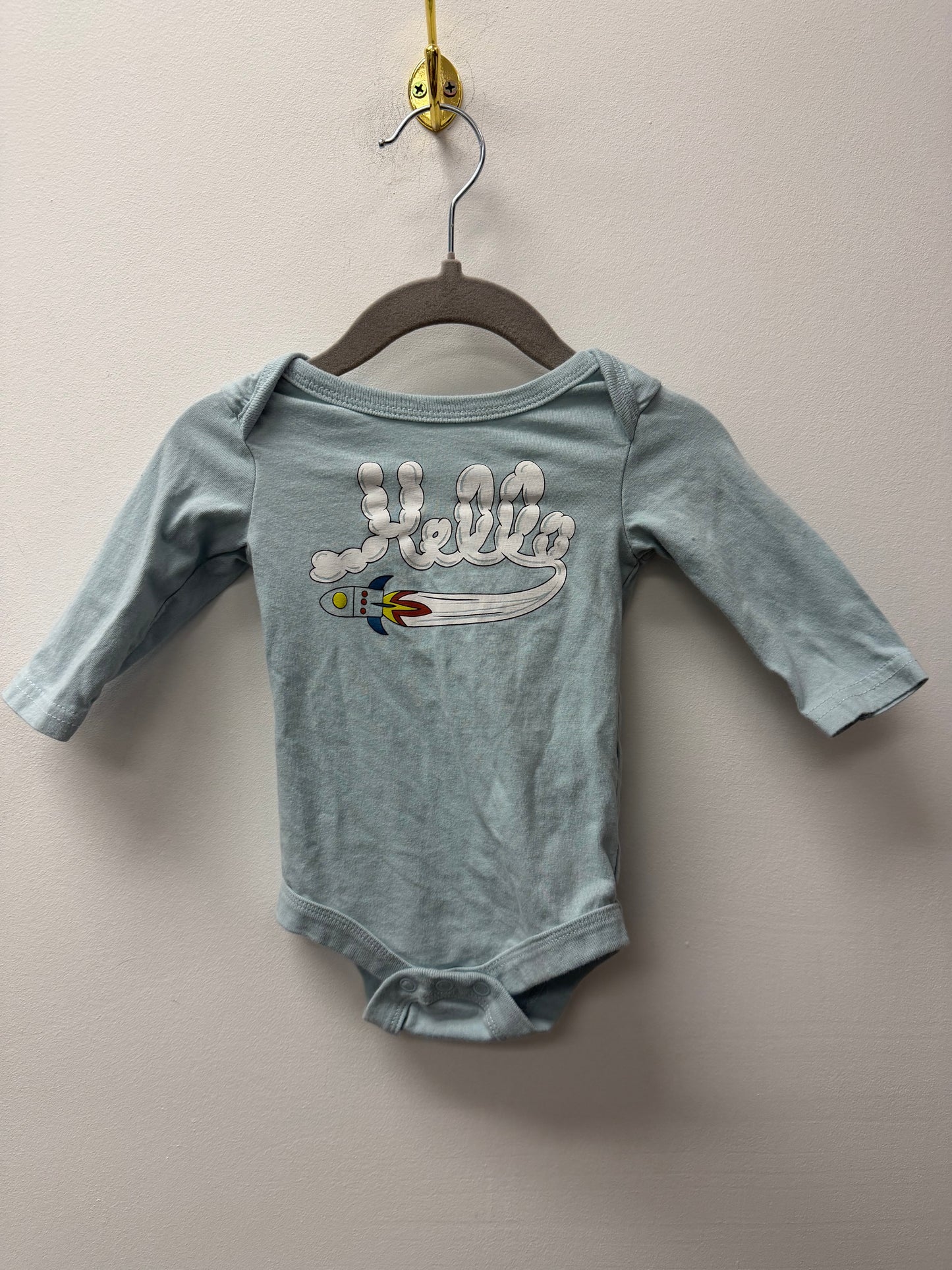 GEORGE HELLO ONESIE SIZE 0-3M