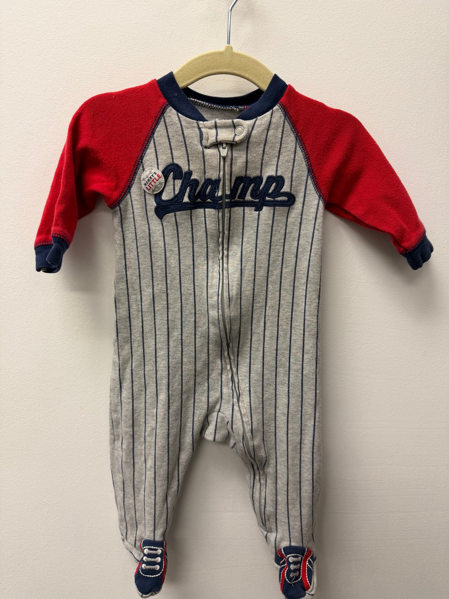 CARTERS MOMMYS CHAMP SLEEPER 3-6M