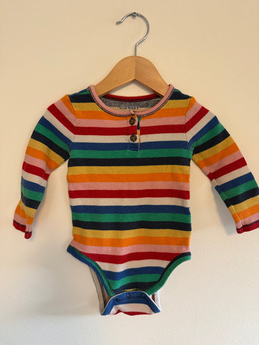 OLD NAVY STRIPPED ONESIE SIZE 18-24M