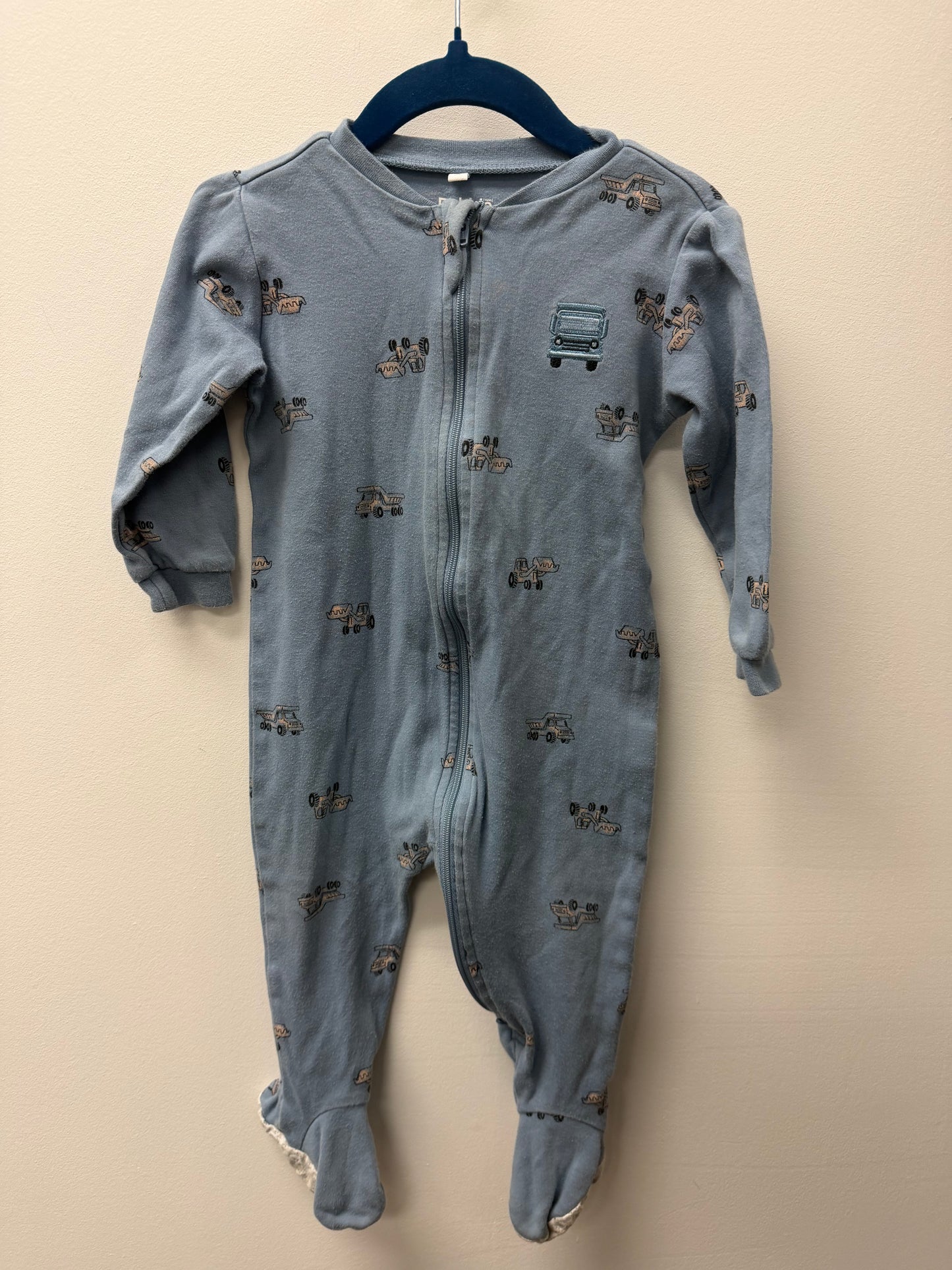 PEKKLE DOZER SLEEPER SIZE 12M