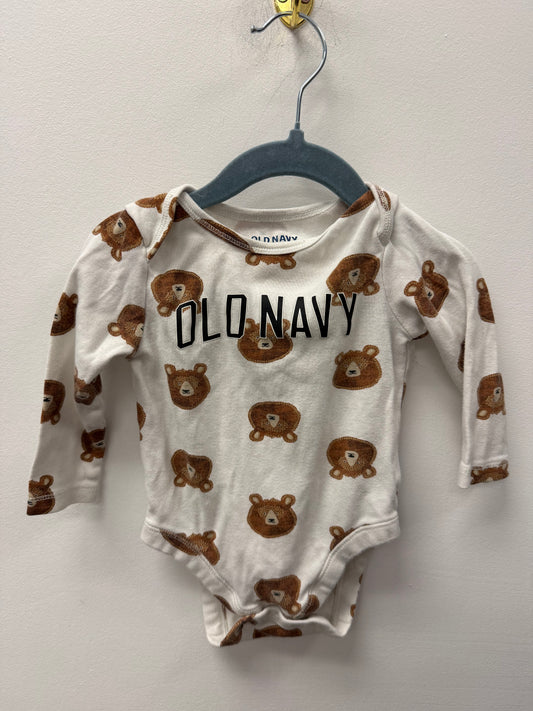 OLD NAVY BEAR ONESIE SIZE 6-12M