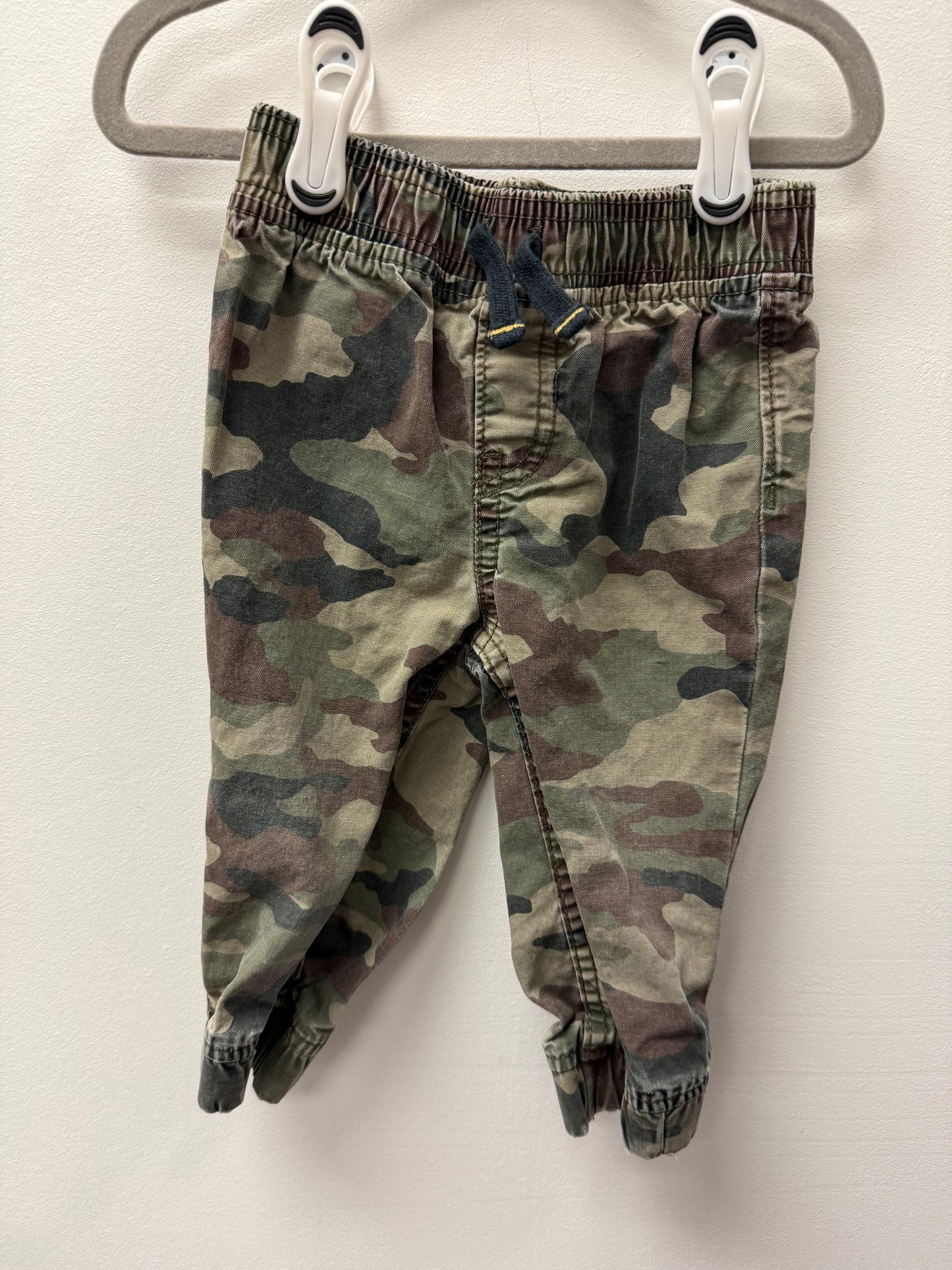 JOE FRESH CAMO PANTS SIZE 12-18M