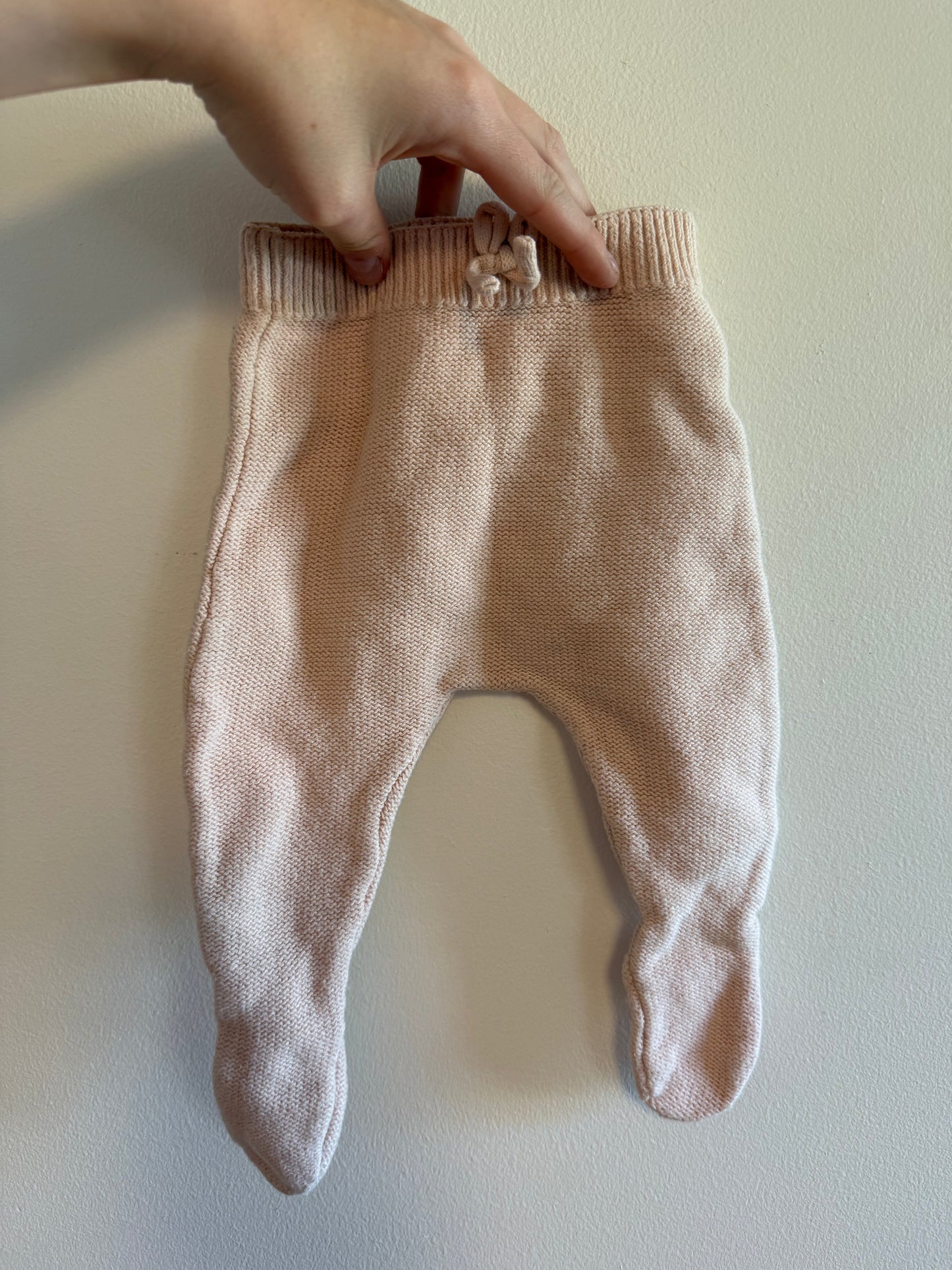 ZARA PINK FOOTED PANTS SIZE 0-1M