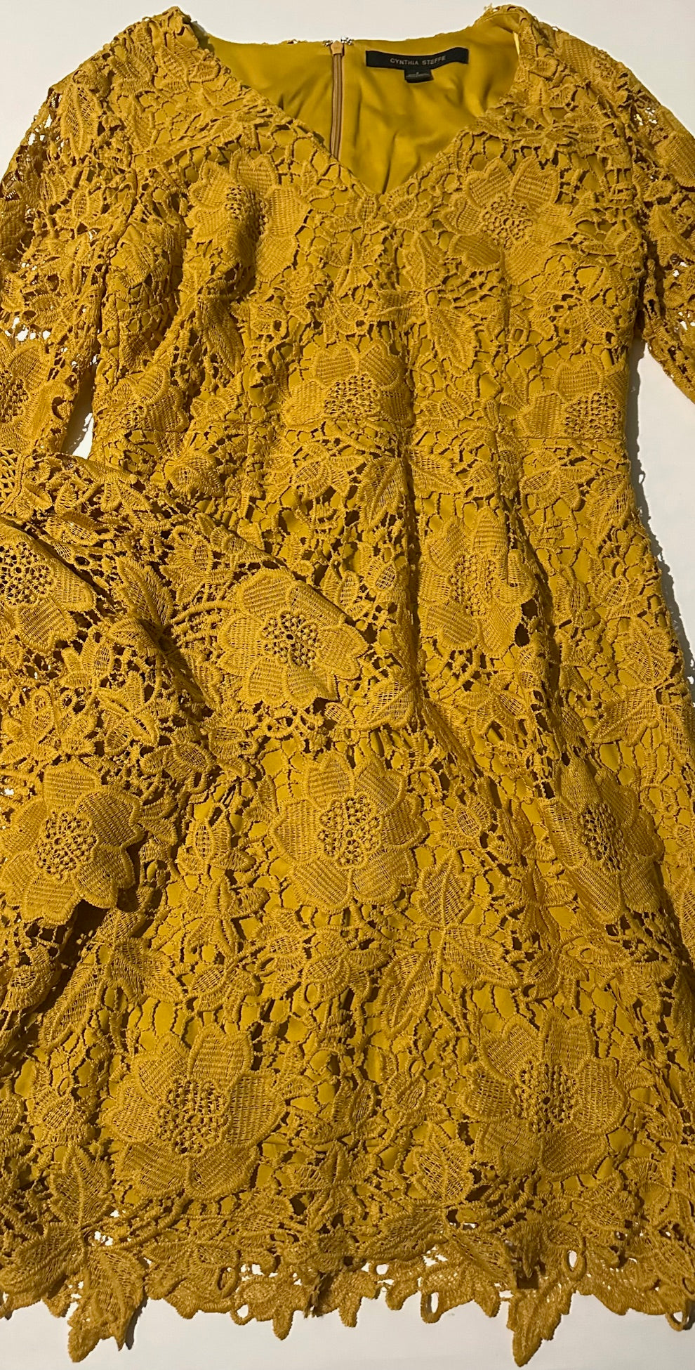 *Adult* Cynthia Steffe, Yellow Lace Dress - Size 6