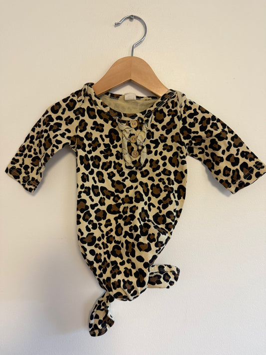 CHEETAH TIE UP SWADDLE SIZE 0-3M
