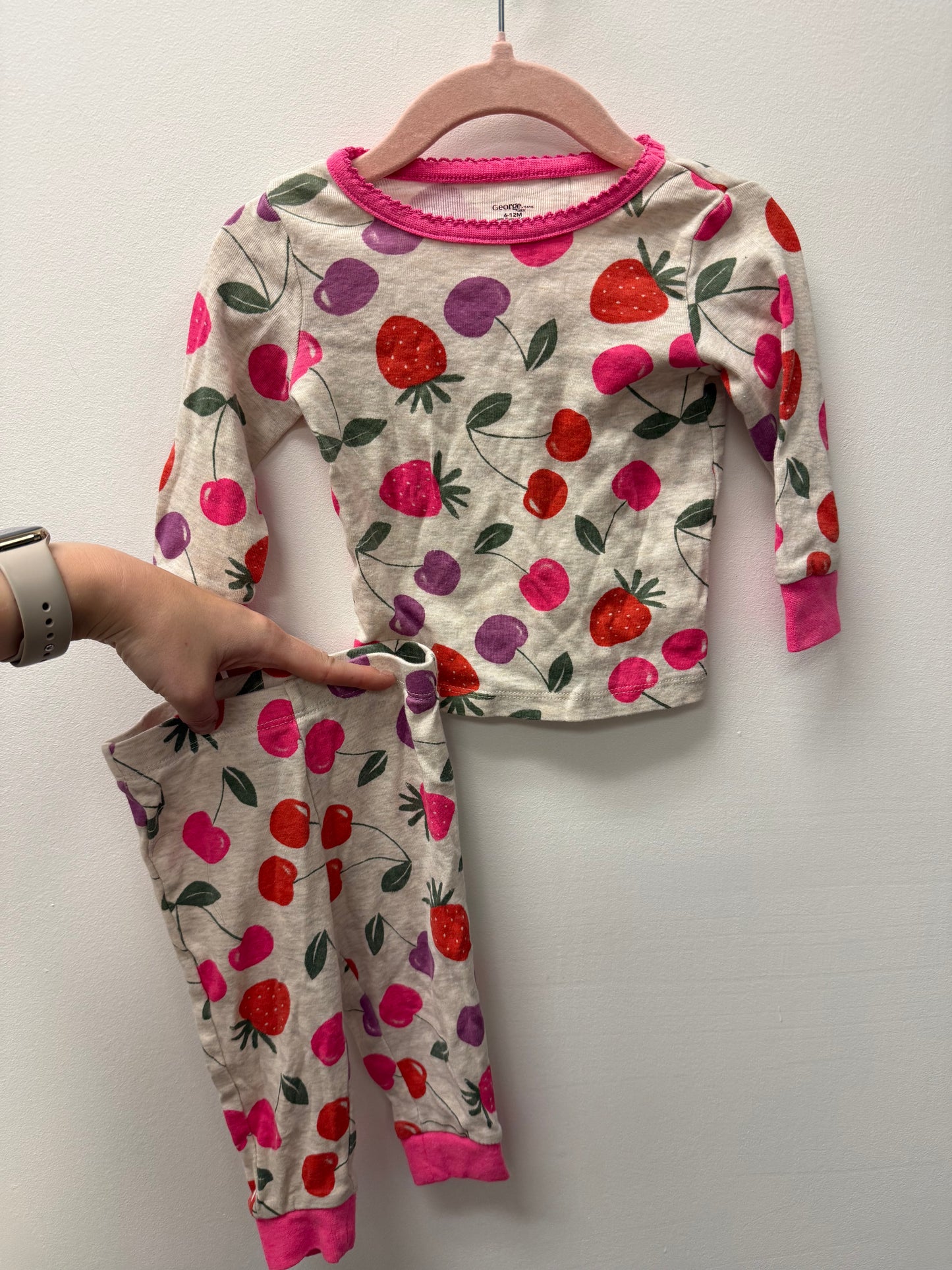 GEORGE FRUIT PJ'S SIZE 6-12M