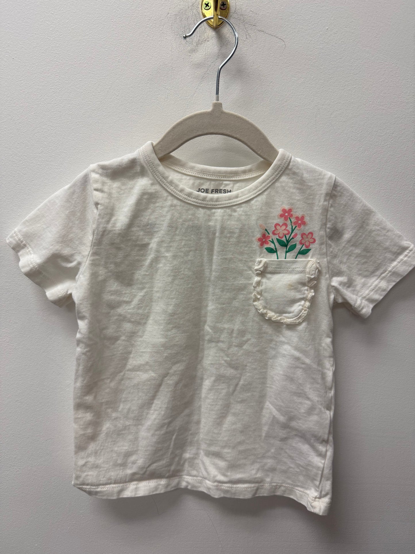 JOE FRESH FLOWER POCKET TEE SIZE 3T