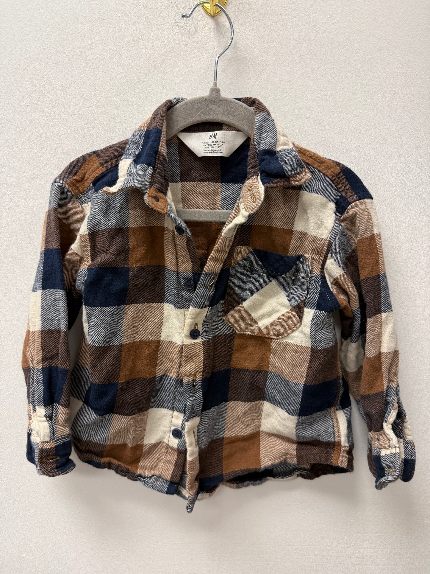 H&M BROWN PLAID SIZE 2T