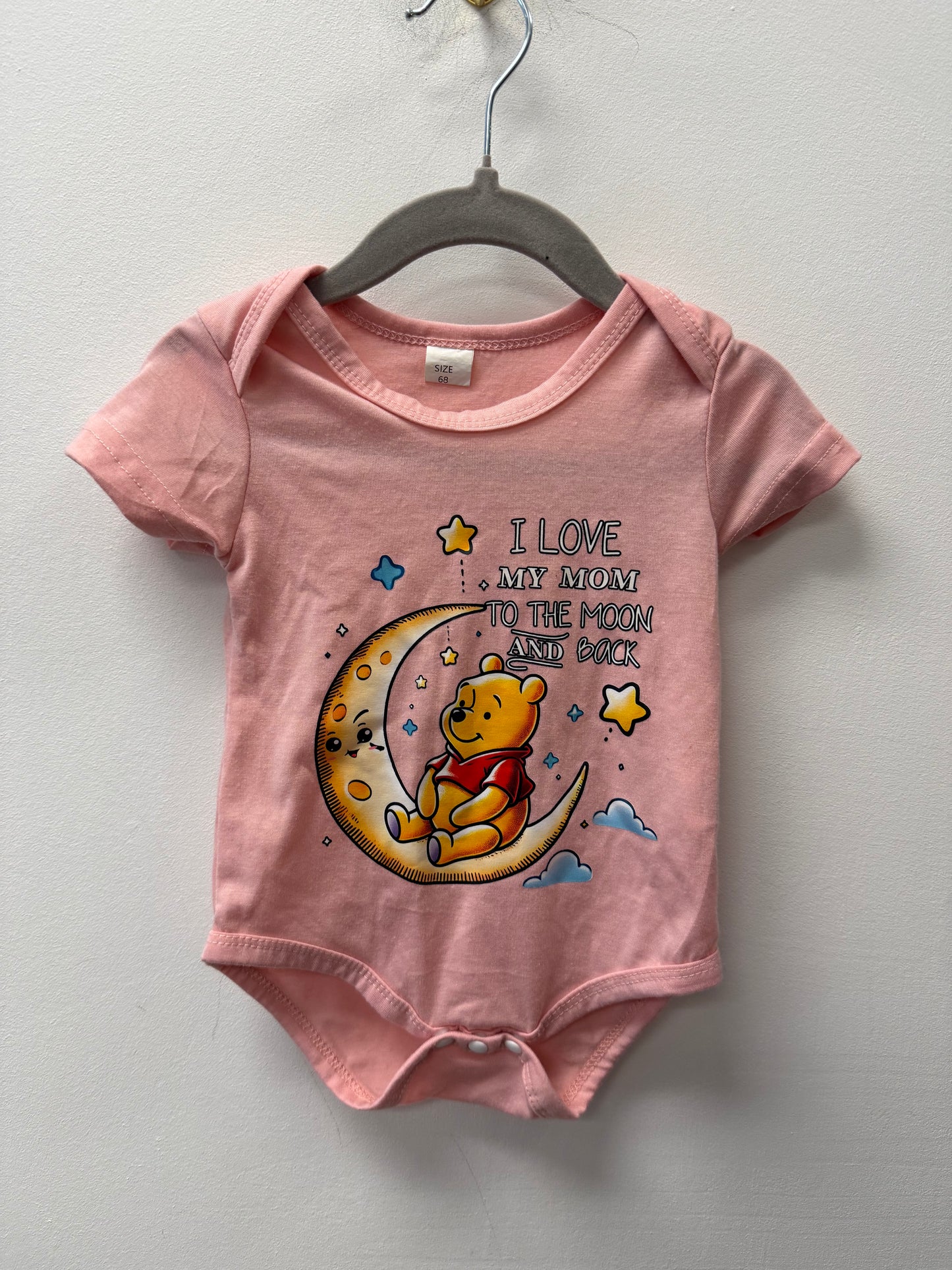 DISNEY WINNIE THE POOH ONESIE SIZE 6-12M
