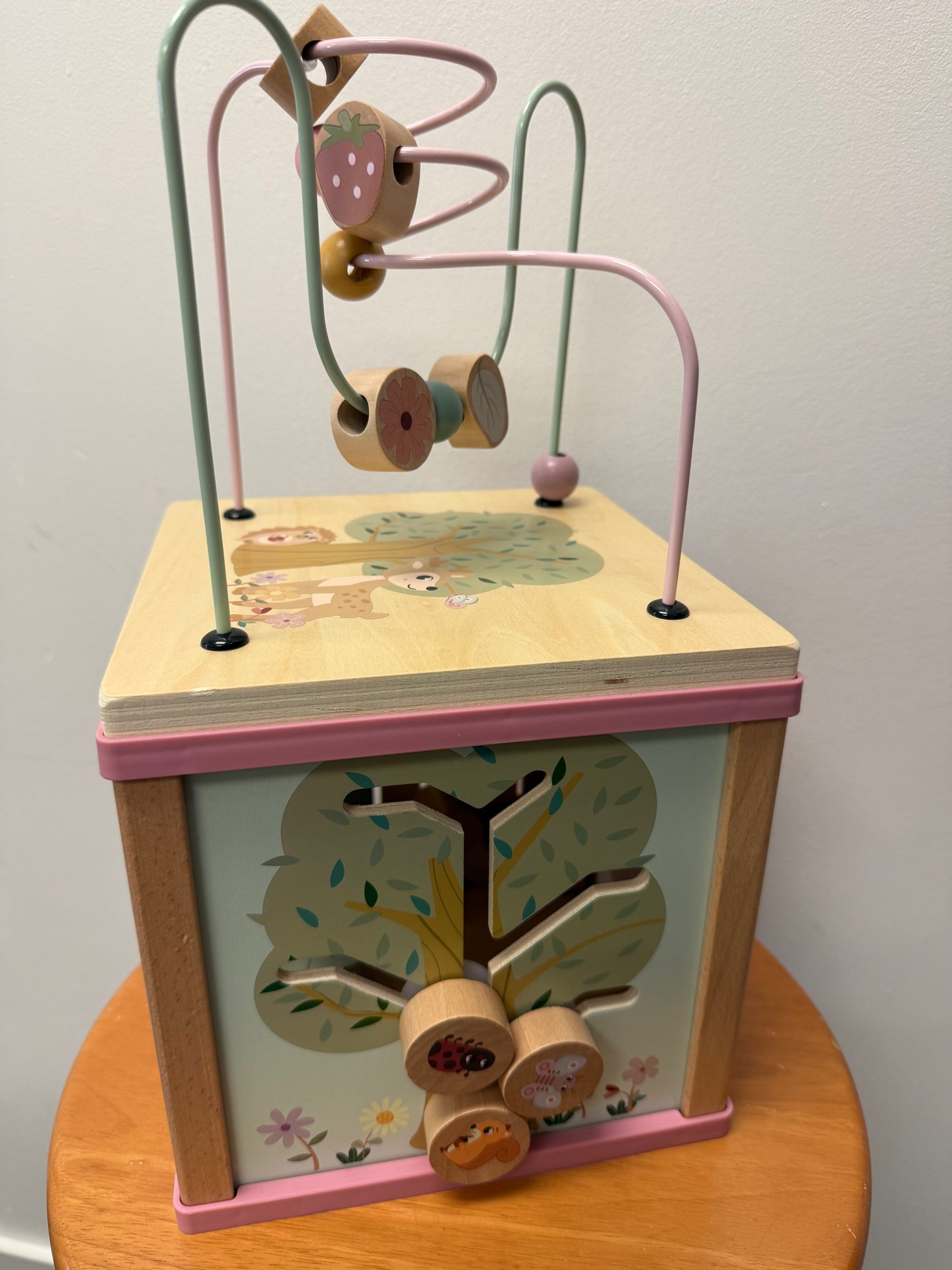 WOODEN TOY BLOCK