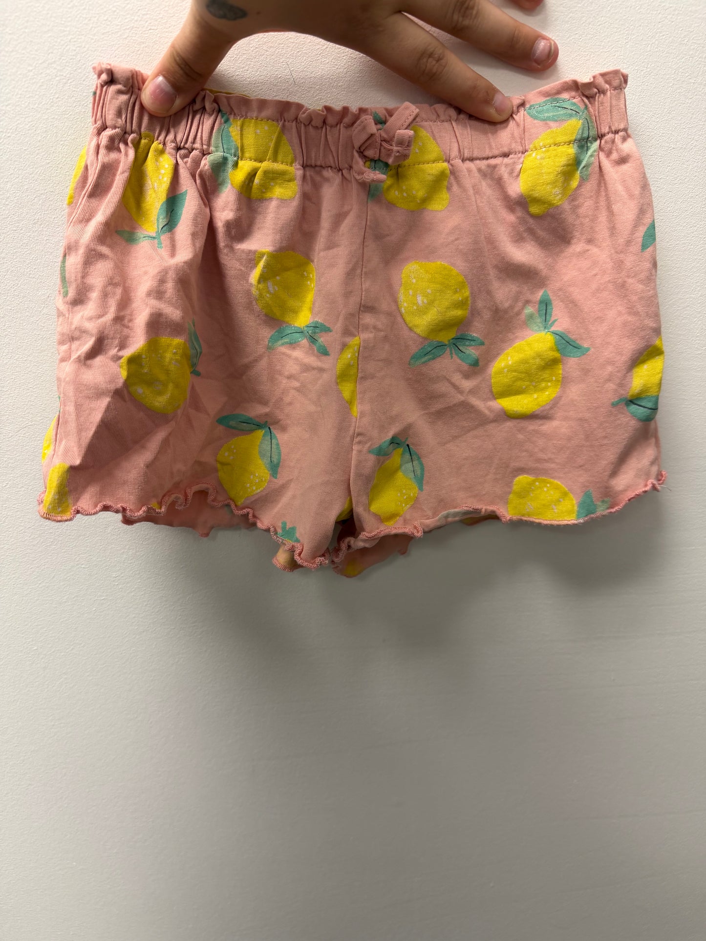 H&M LEMON SHORTS SIZE 4-6