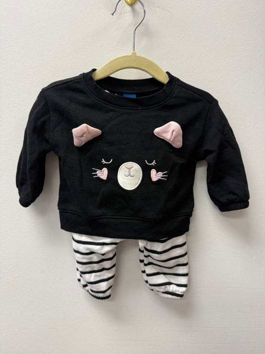 OLD NAVY CAT OUTFIT SIZE 0-3M