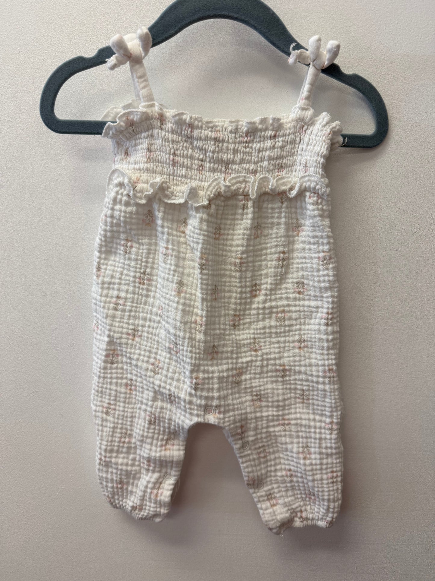 EMILY & OLIVER LINEN ROMPER SIZE 3-6M