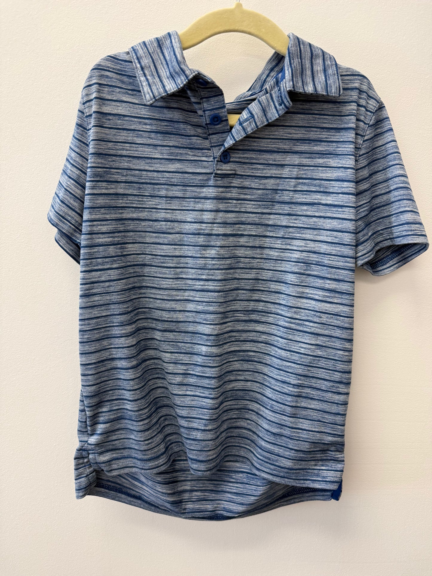 ALL IN MOTION BLUE SHIRT SIZE 6-7