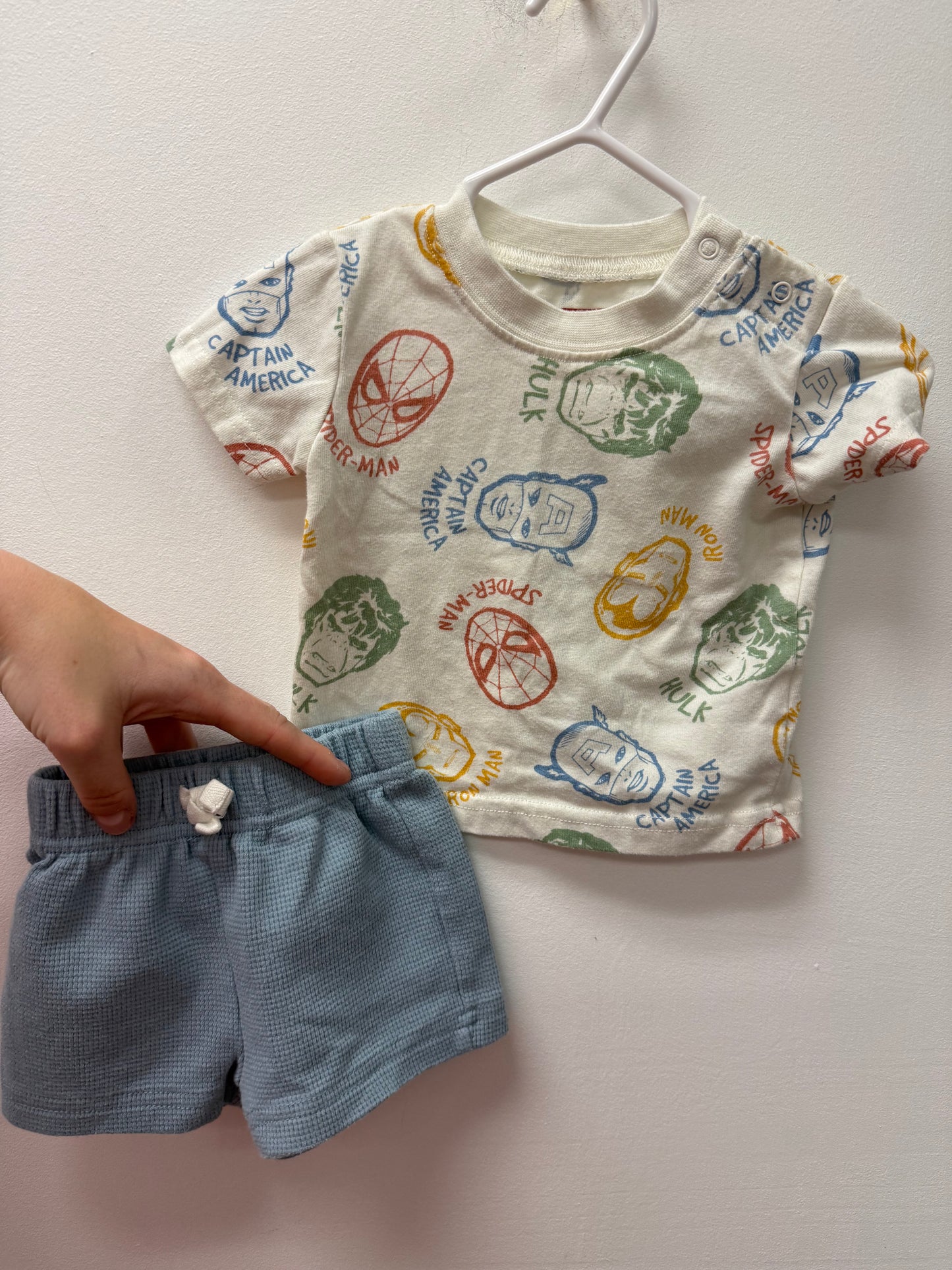 MARVEL SHORTS SET SIZE 0-3M