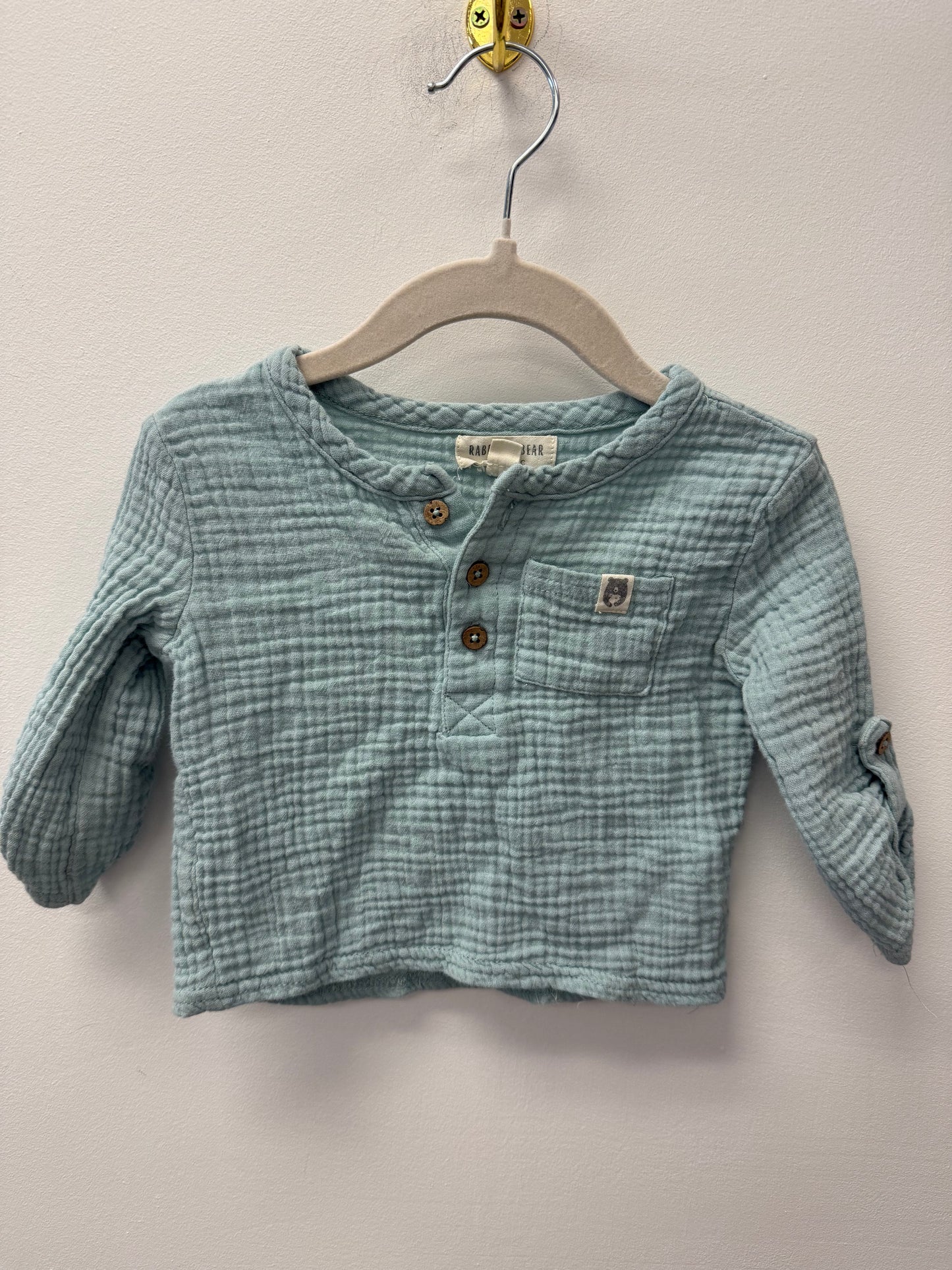 RABBIT + BEAR LINEN SHIRT SIZE 12M