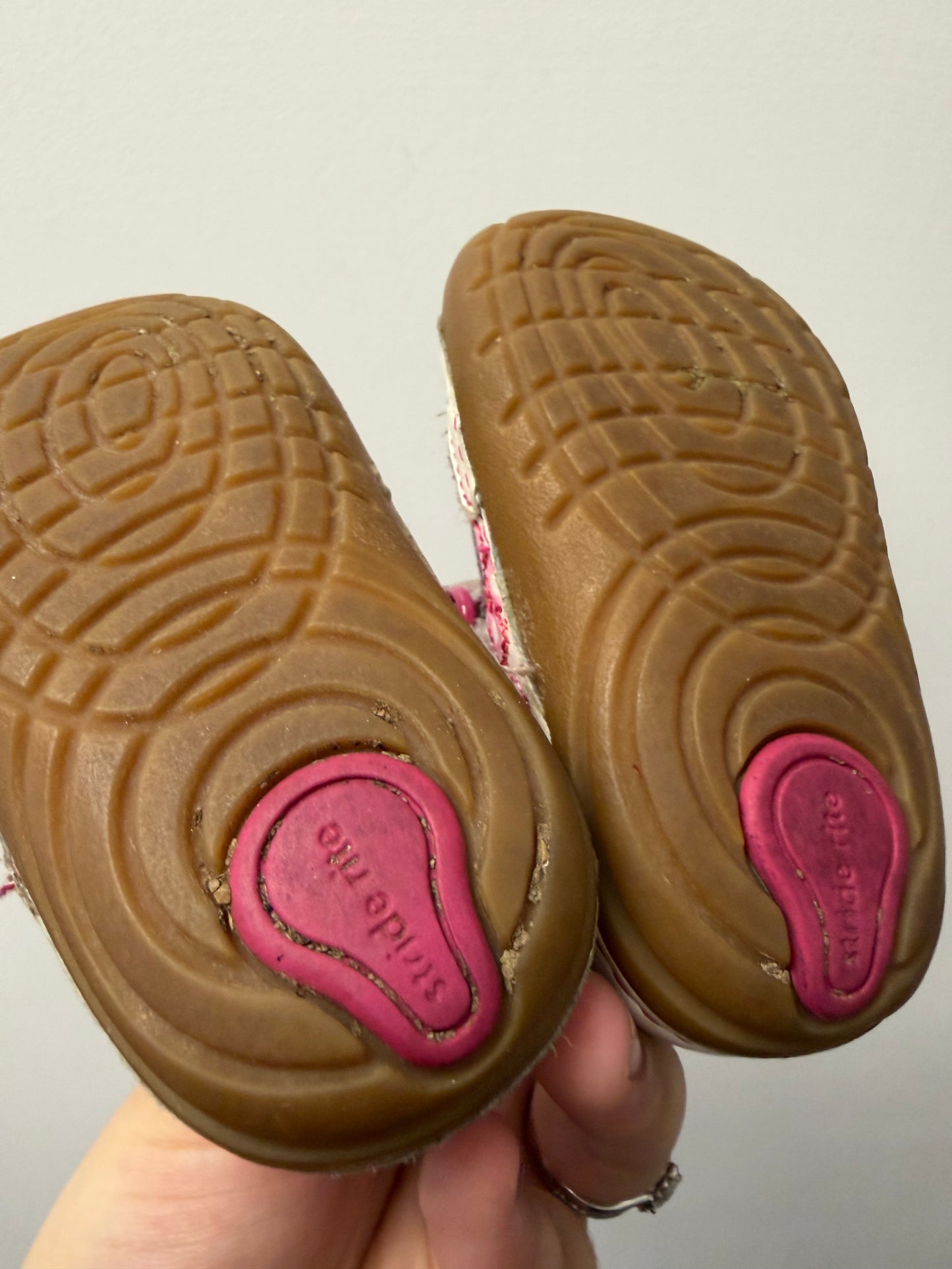 STRIDE RITE SANDALS SIZE 3.5