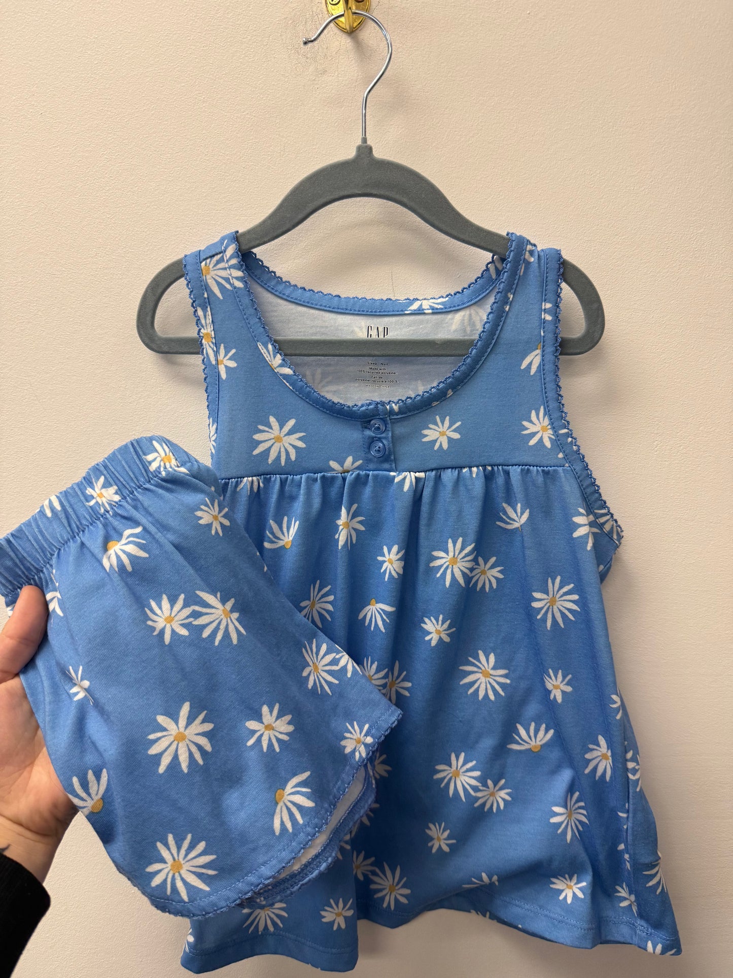GAP DAISY PJ SET SIZE 6