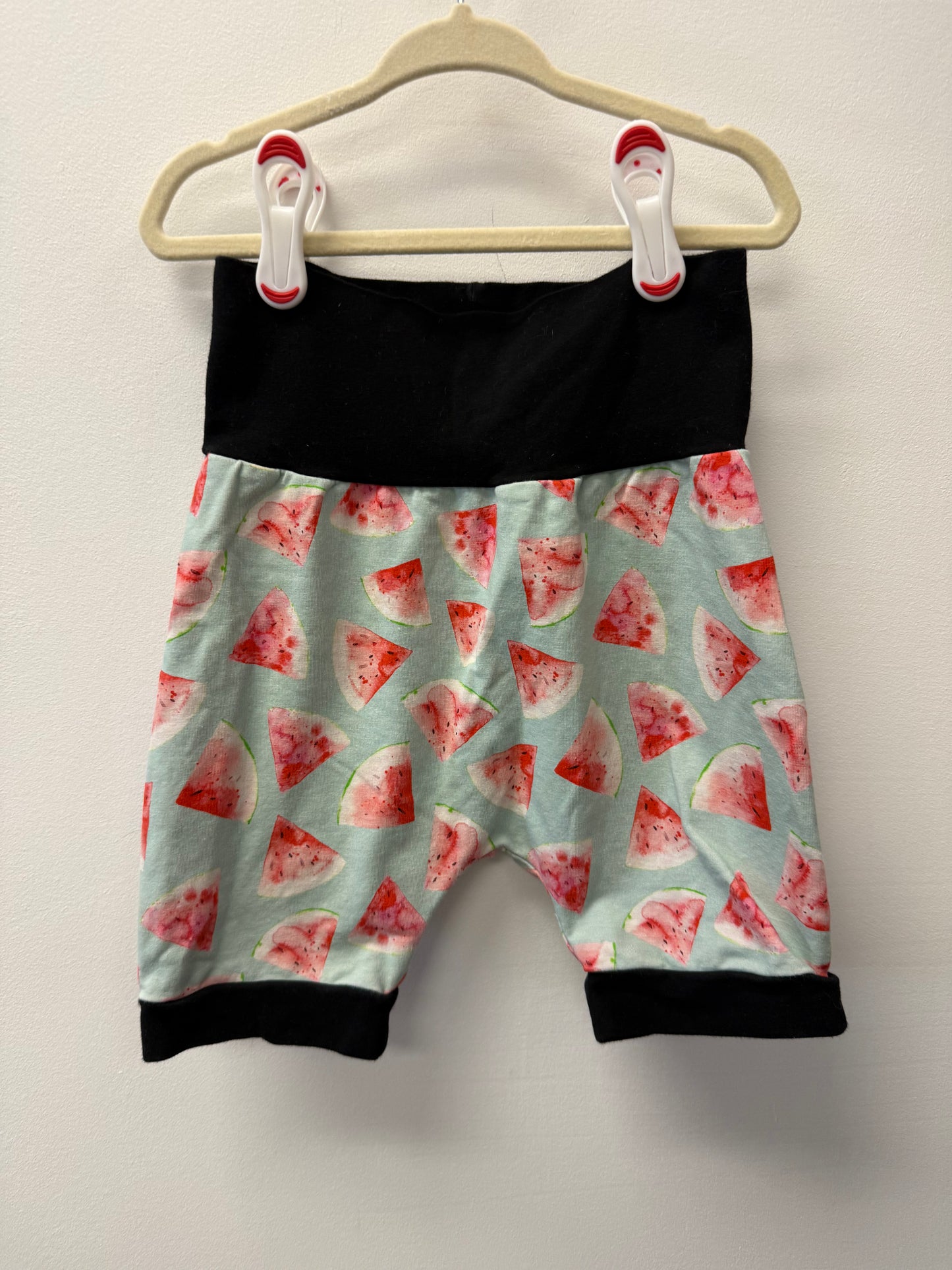 LITTLE LADZ WATERMELON SHORTS SIZE 3-6T