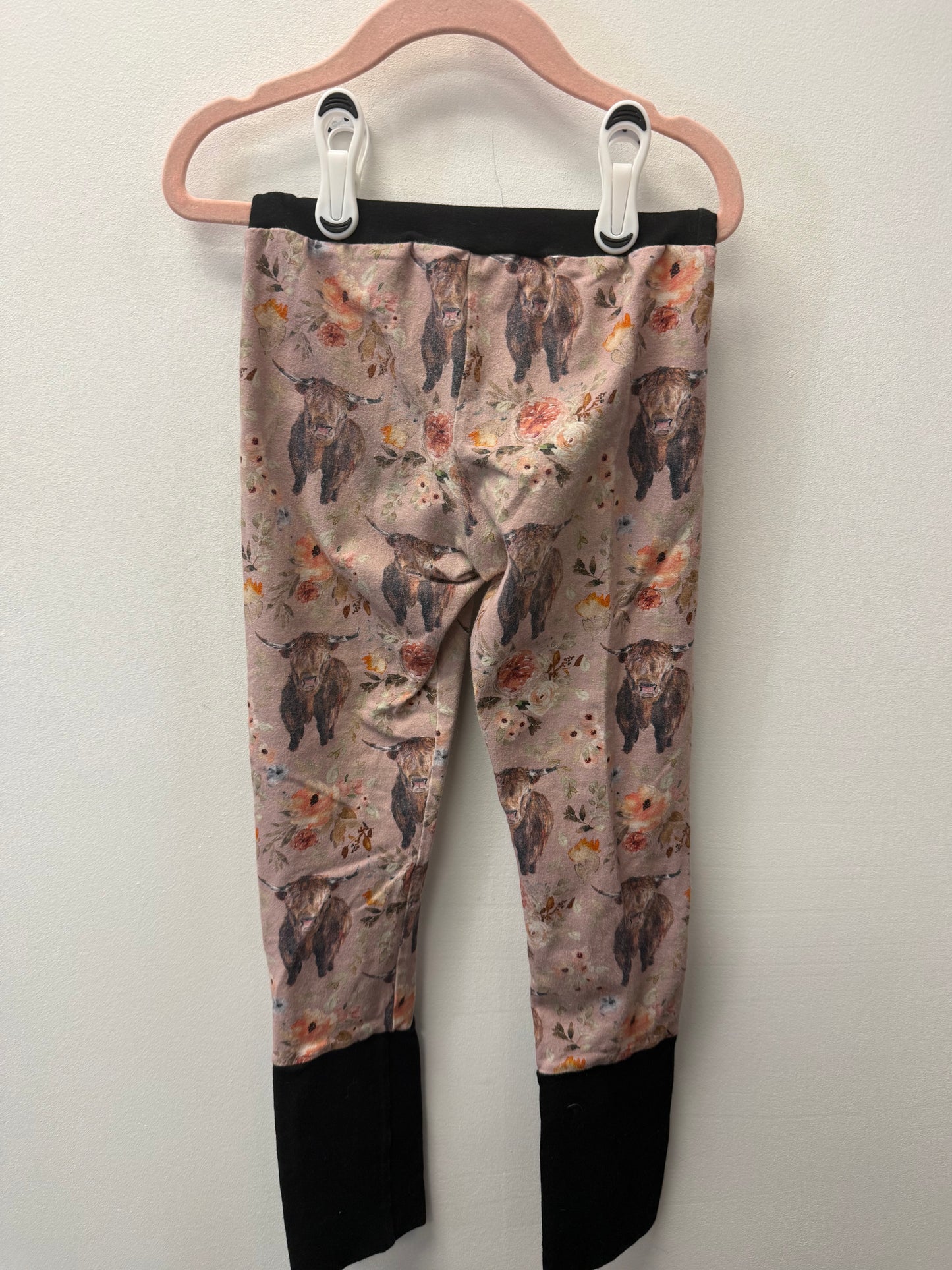 LITTLE LADZ HIGHLAND COW GROW WITH ME PANTS SIZE 3-6T