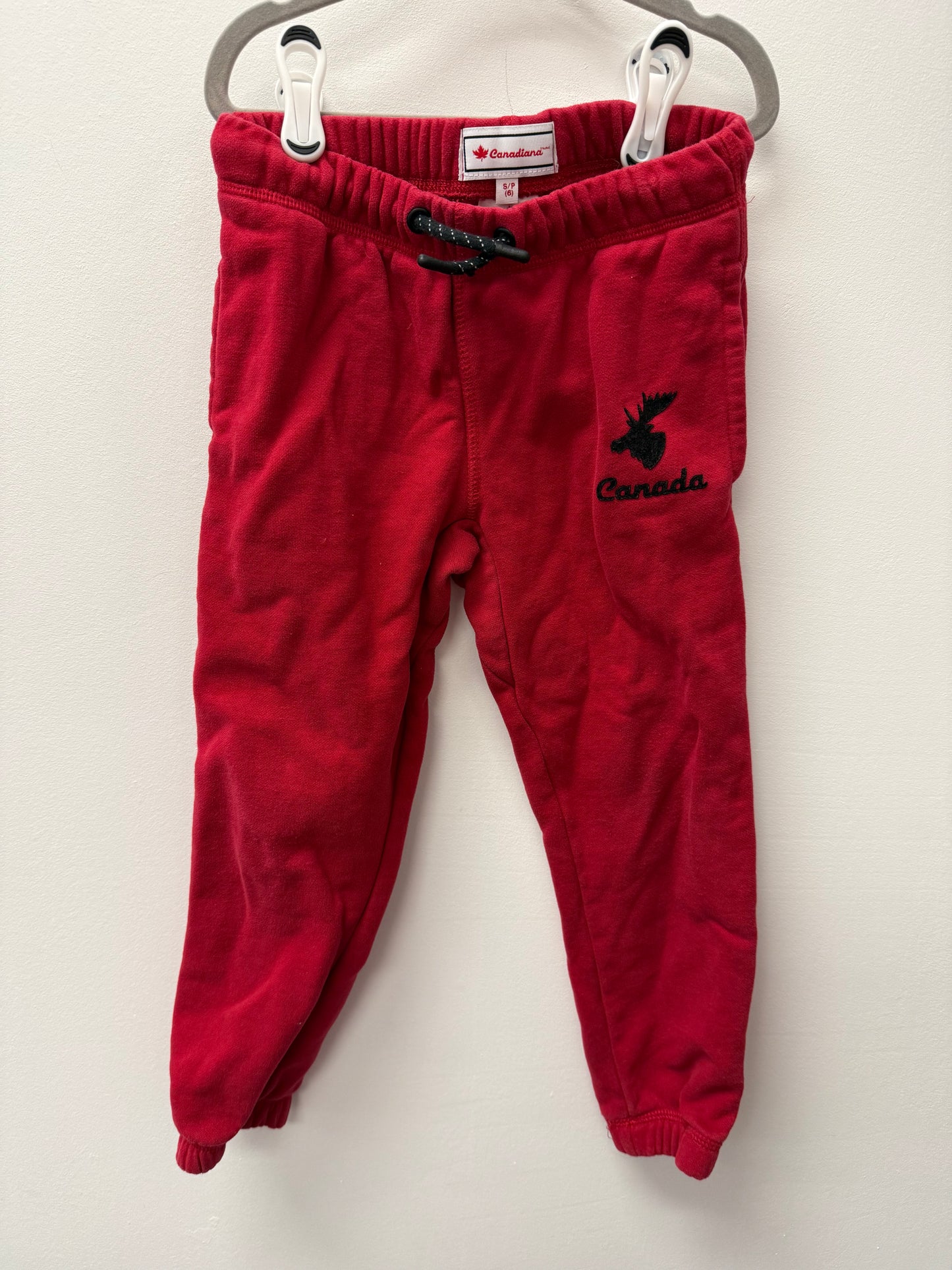 CANADIANA RED SWEAT PANTS SIZE 6