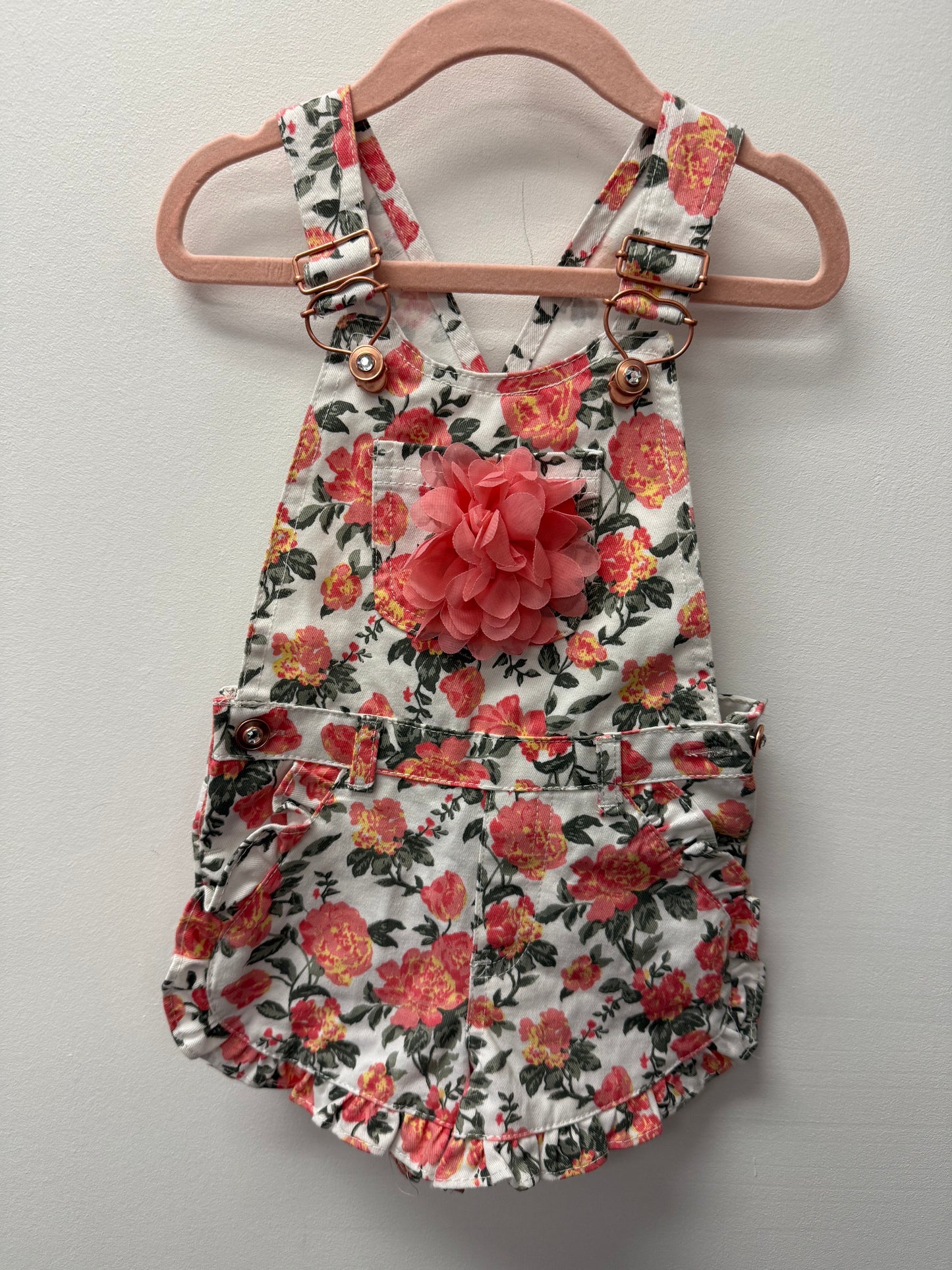 FLORAL SHORTALLS SIZE 12M