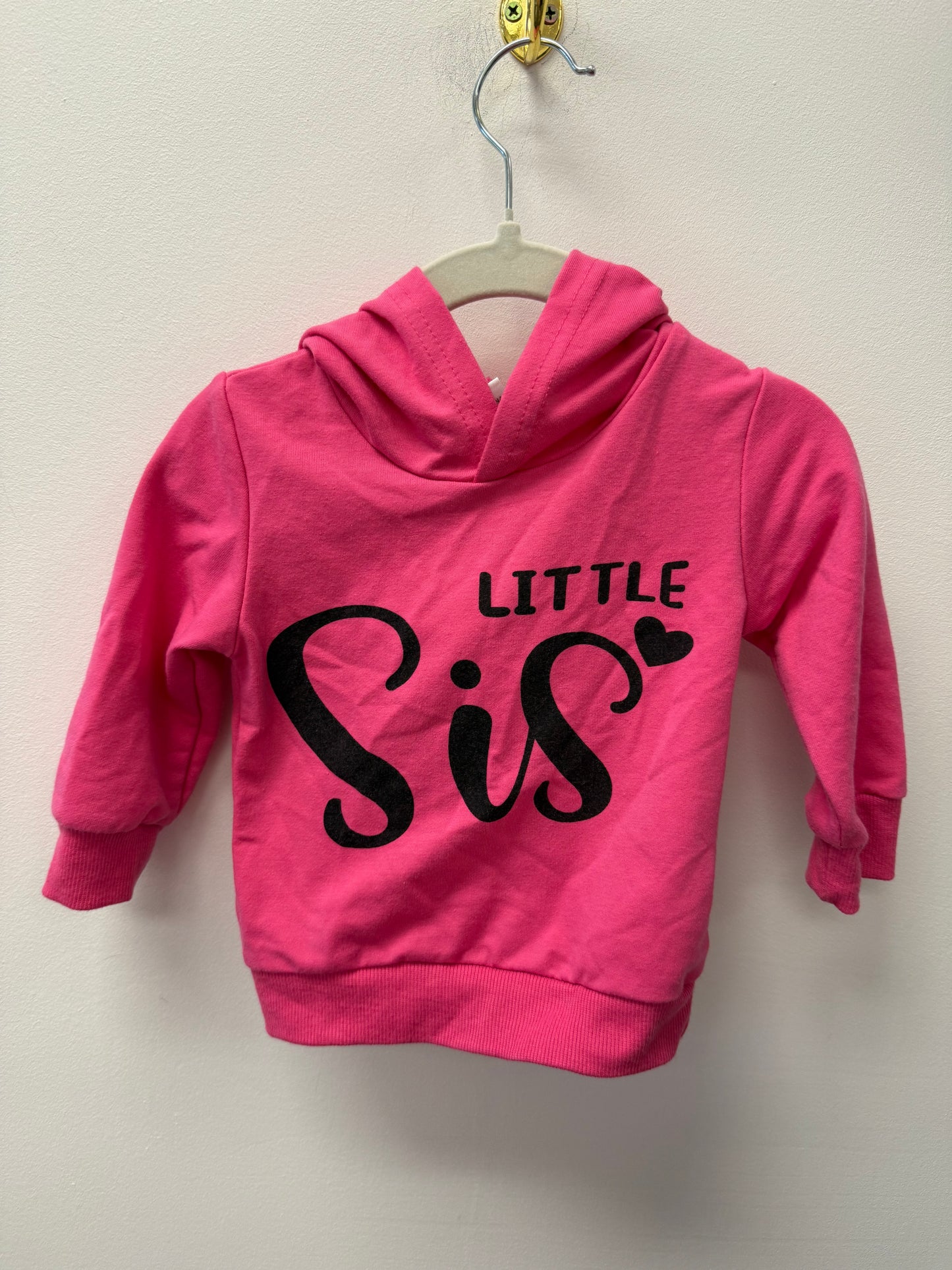 LITTLE SIS HOODIE SIZE 3-6M