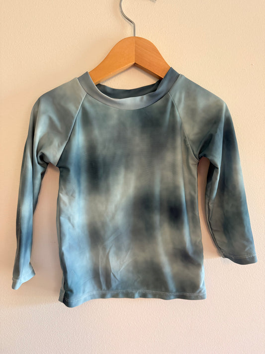 CURRENT TYED RASH GAURD SIZE 2-3T