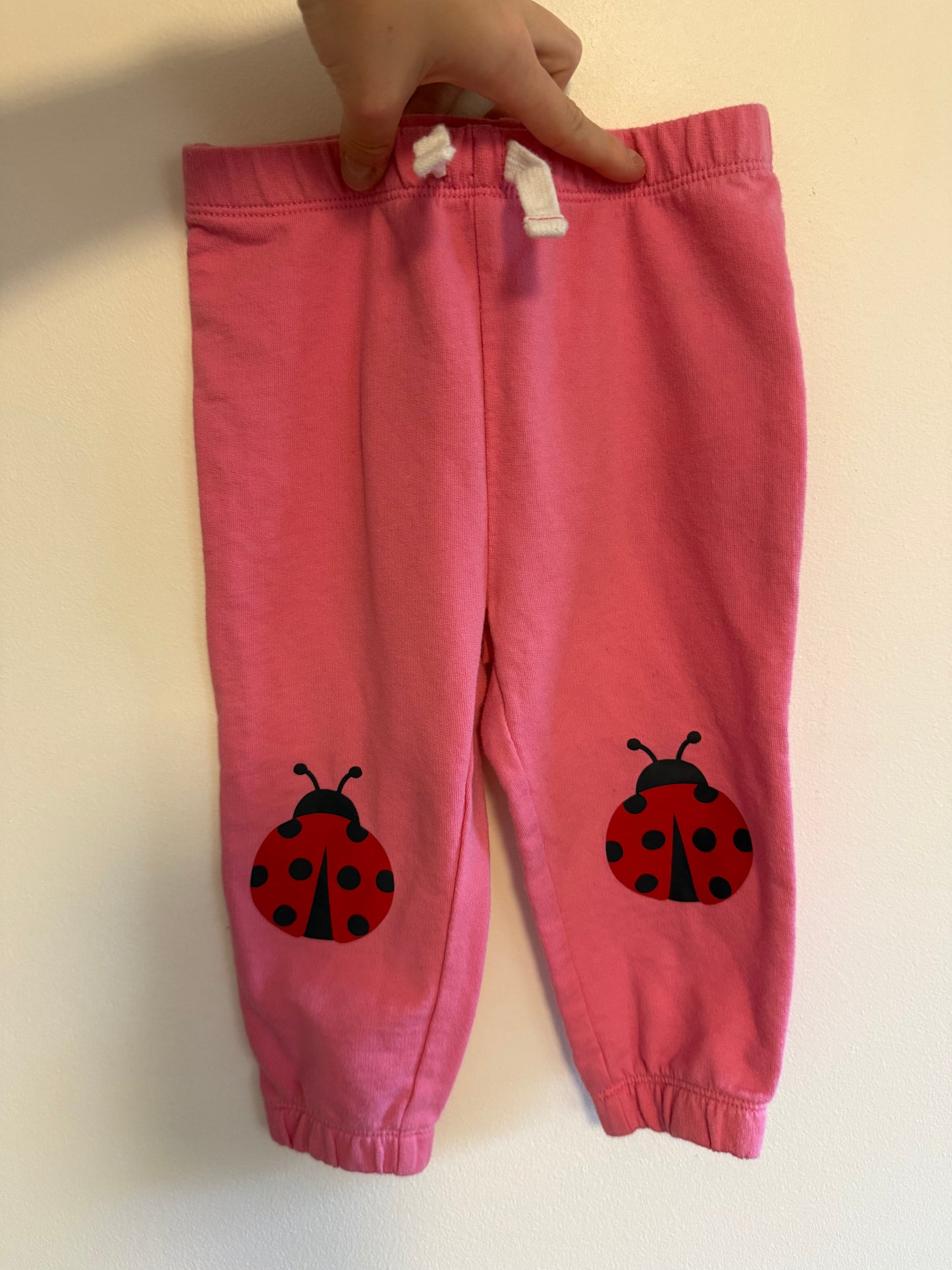 JOE FRESH LADY BUG SWEATS SIZE 12-18M