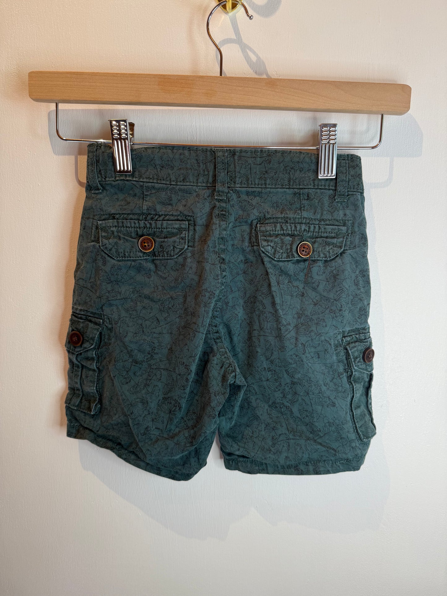 BRAND PINK & BLUE, GREEN SHORTS SIZE 3/4