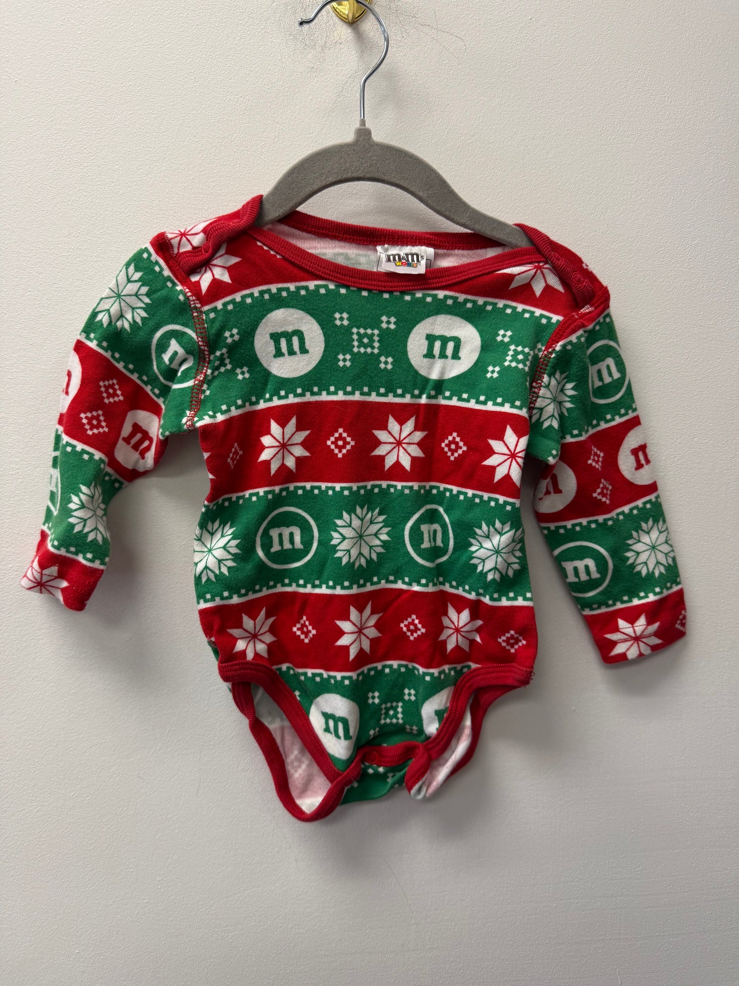 M&M CHRISTMAS ONESIE SIZE 12M