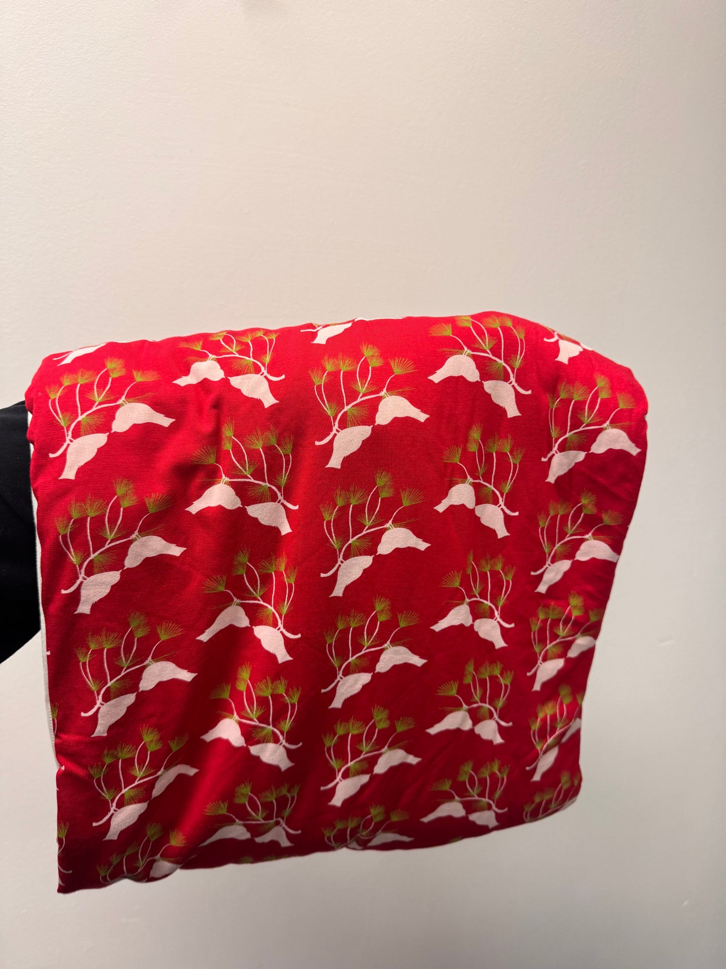 NEW KICKEE PANTS DOUBLE LAYER LARGE THROW BLANKET