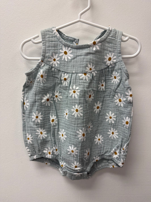 STEPHAN BABY LINEN DAISY BUBBLE ROMPER SIZE 6-12M
