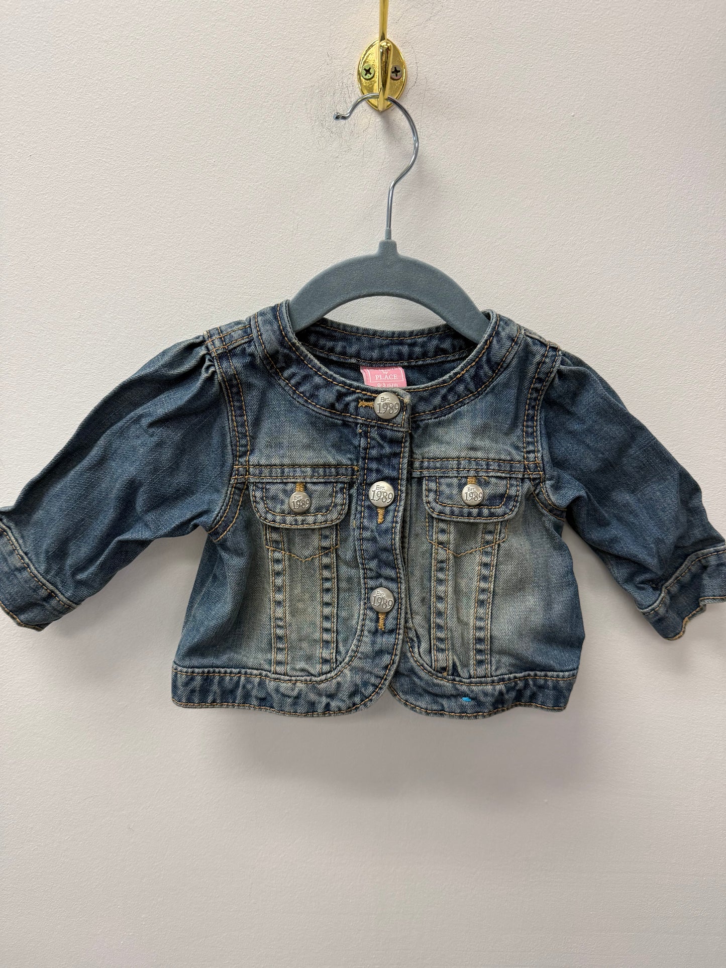 CHILDRENS PLACE DENIM JACKET SIZE 0-3M