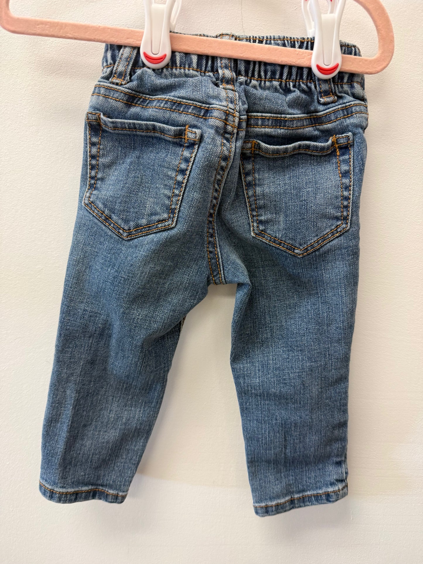 OLD NAVY DISTRESS JEANS SIZE 12-18M