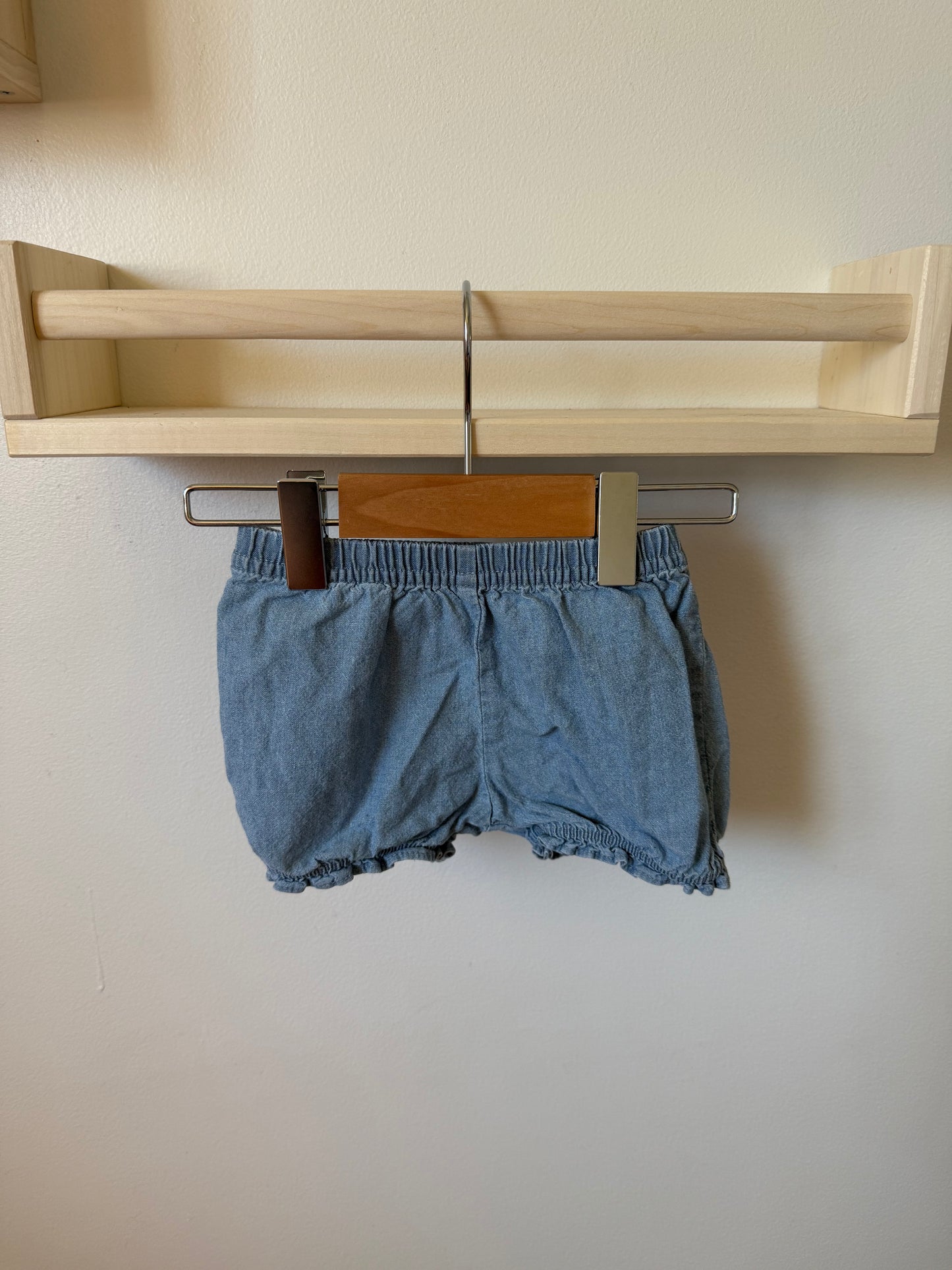 CARTERS DENIM SHORTS 6M
