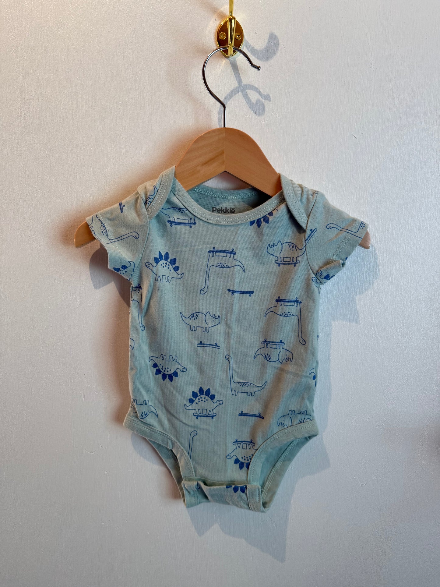 PEKKLE BLUE DINO ONESIE 3M