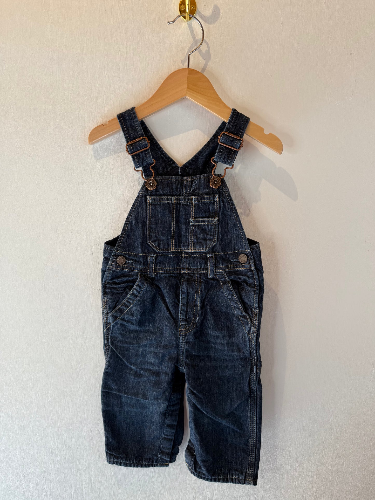 BABY GAP DENIM OVERALLS 6-12M