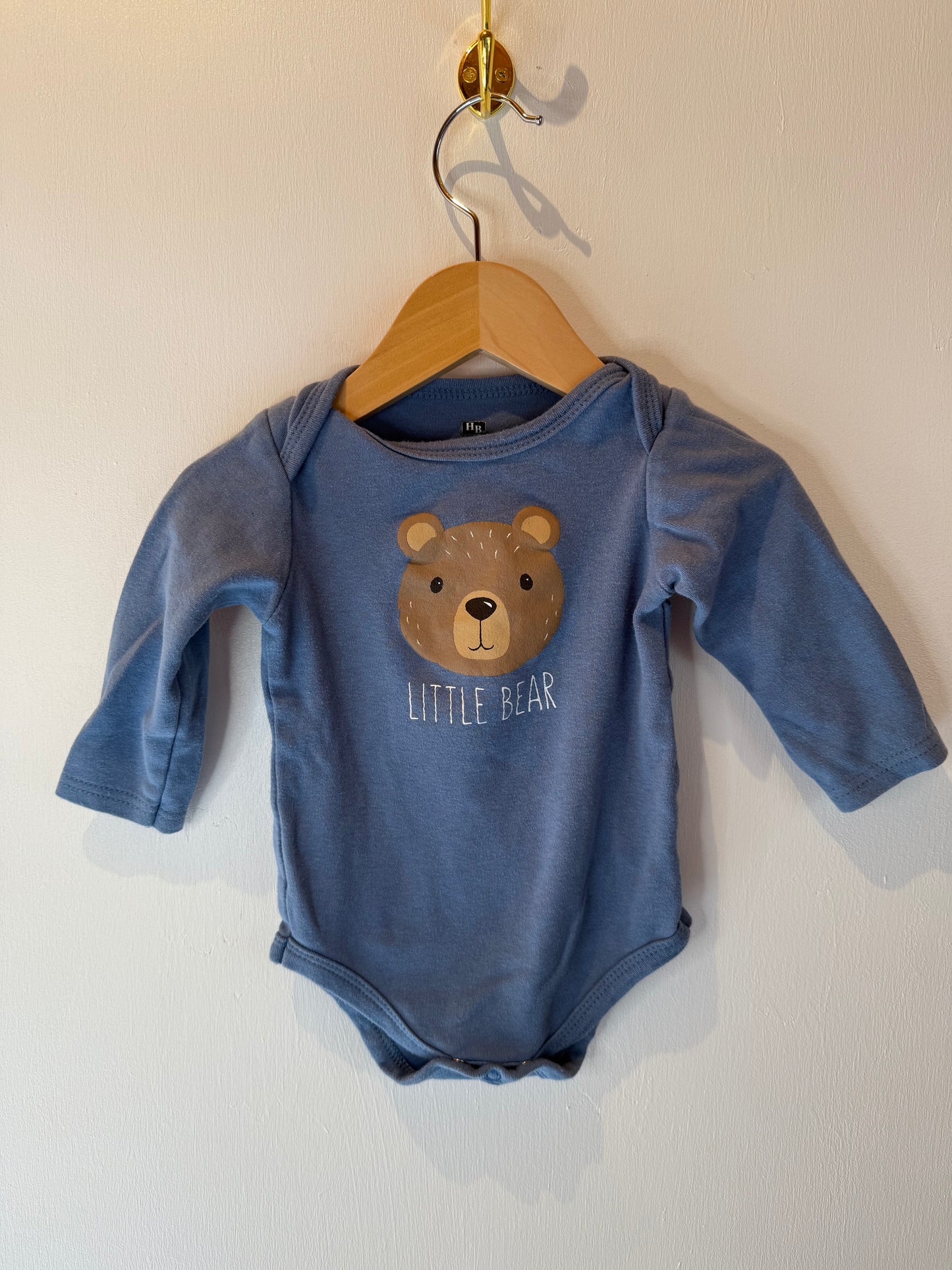 HB LITTLE BEAR BLUE ONESIE 9-12M