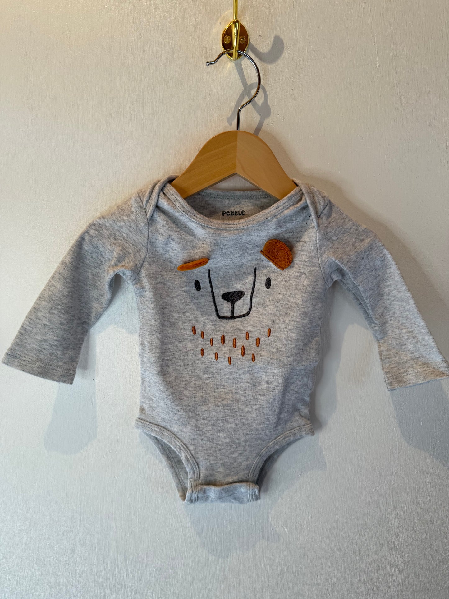 PEKKLE BEAR ONESIE 6M