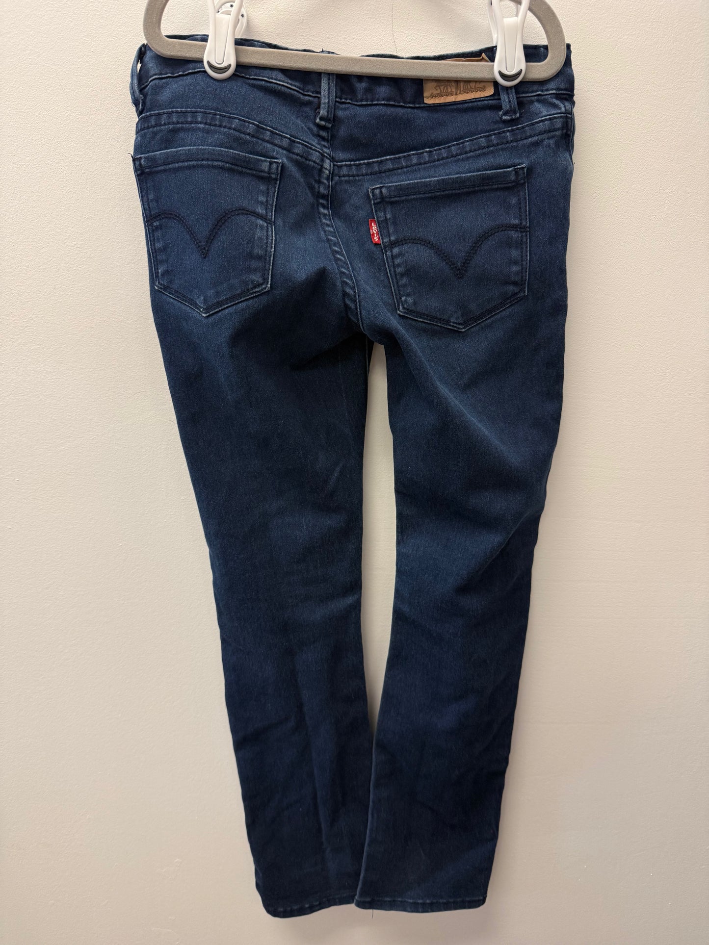 LEVI JEANS SIZE 8