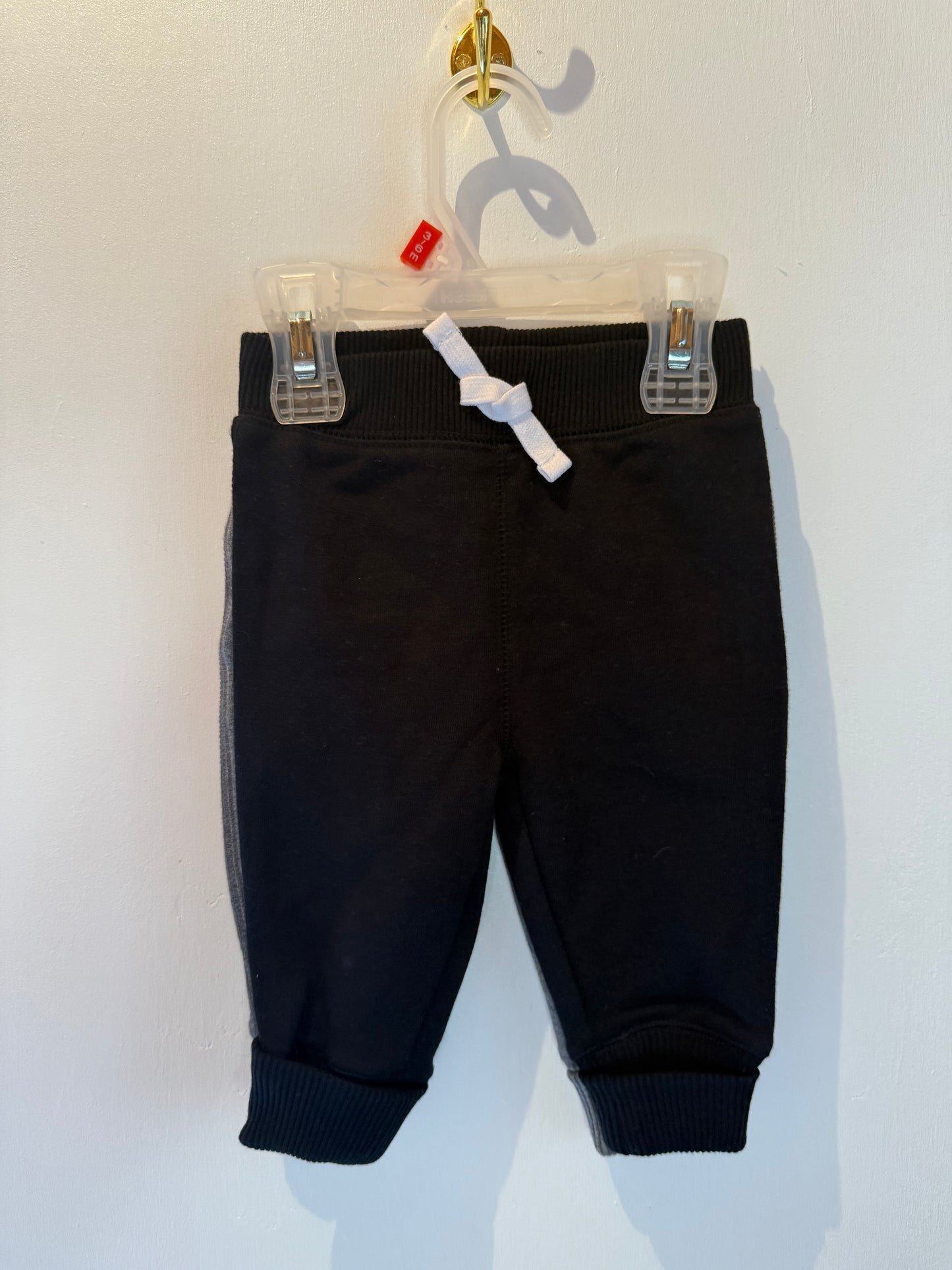 OE FRESH NEW 2 PIECE JOGGER SET 3-6M